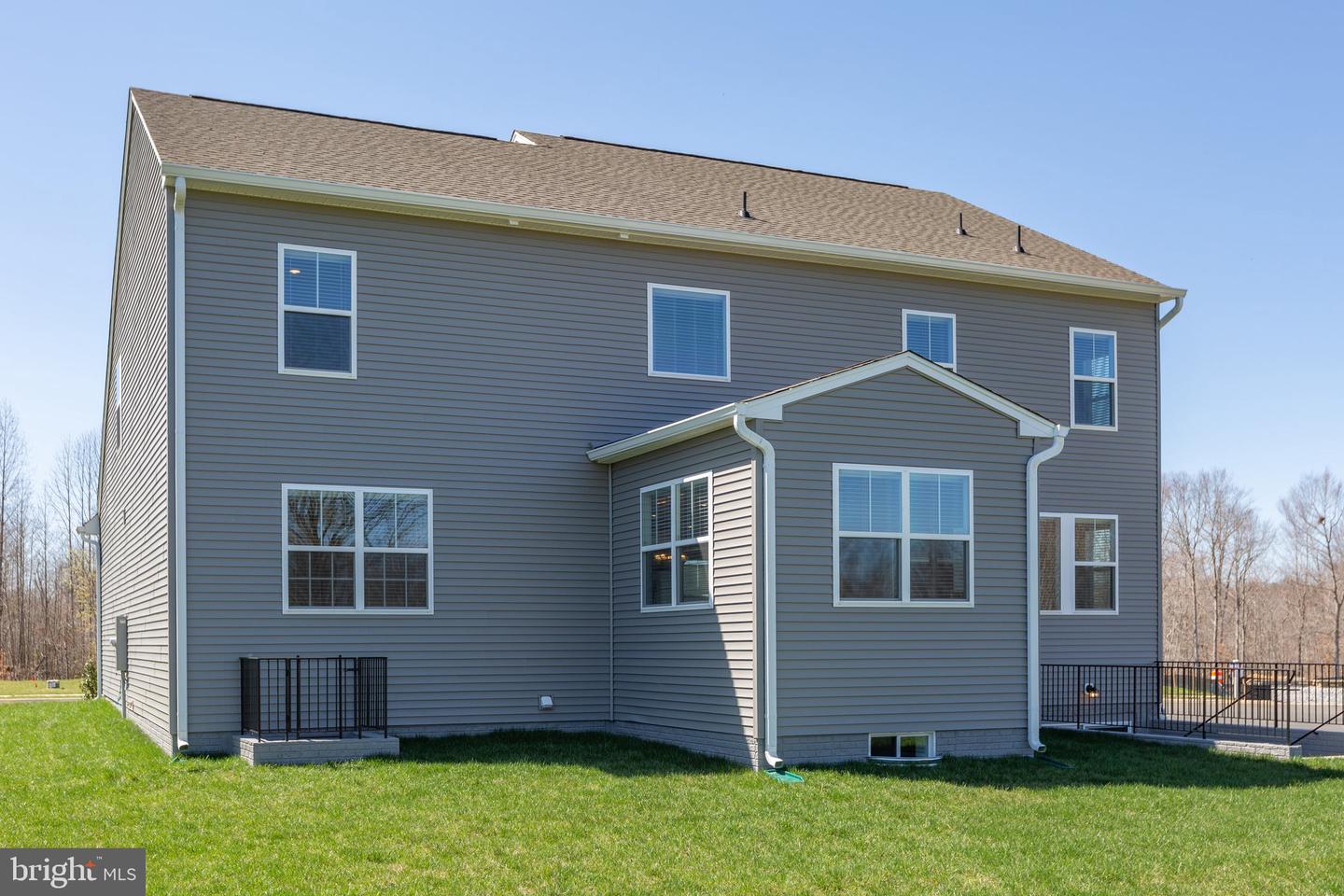 1 BLAKELY ST, FREDERICKSBURG, Virginia 22408, 4 Bedrooms Bedrooms, ,2 BathroomsBathrooms,Residential,For sale,1 BLAKELY ST,VASP2032516 MLS # VASP2032516