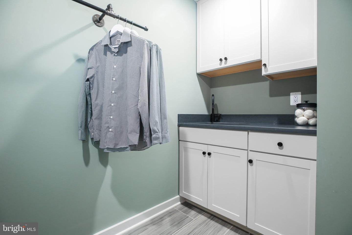 1 BLAKELY ST, FREDERICKSBURG, Virginia 22408, 4 Bedrooms Bedrooms, ,2 BathroomsBathrooms,Residential,For sale,1 BLAKELY ST,VASP2032522 MLS # VASP2032522