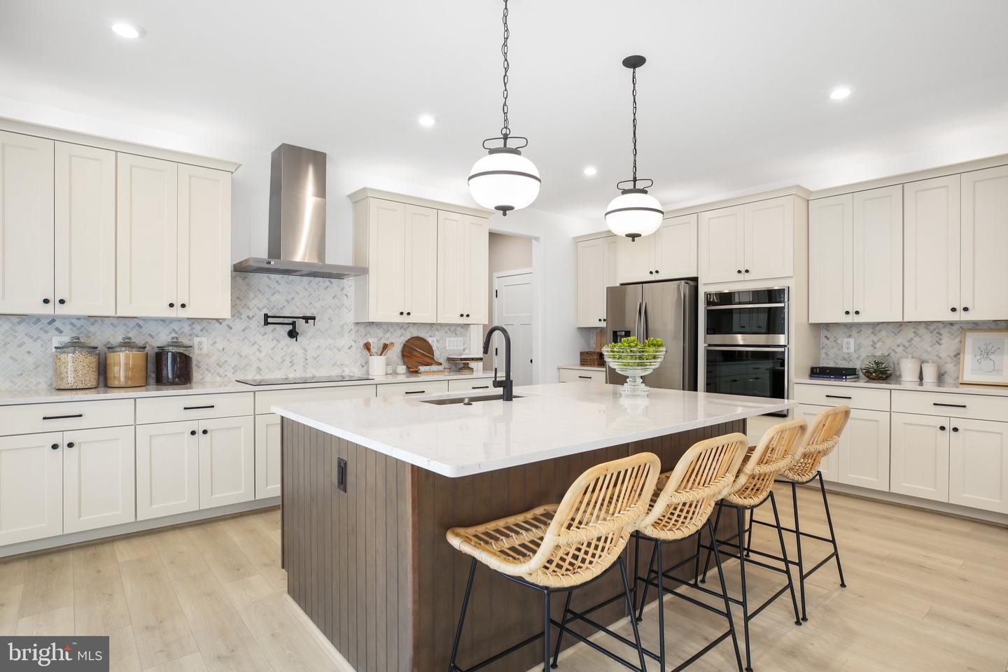1 BLAKELY ST, FREDERICKSBURG, Virginia 22408, 4 Bedrooms Bedrooms, ,2 BathroomsBathrooms,Residential,For sale,1 BLAKELY ST,VASP2032522 MLS # VASP2032522