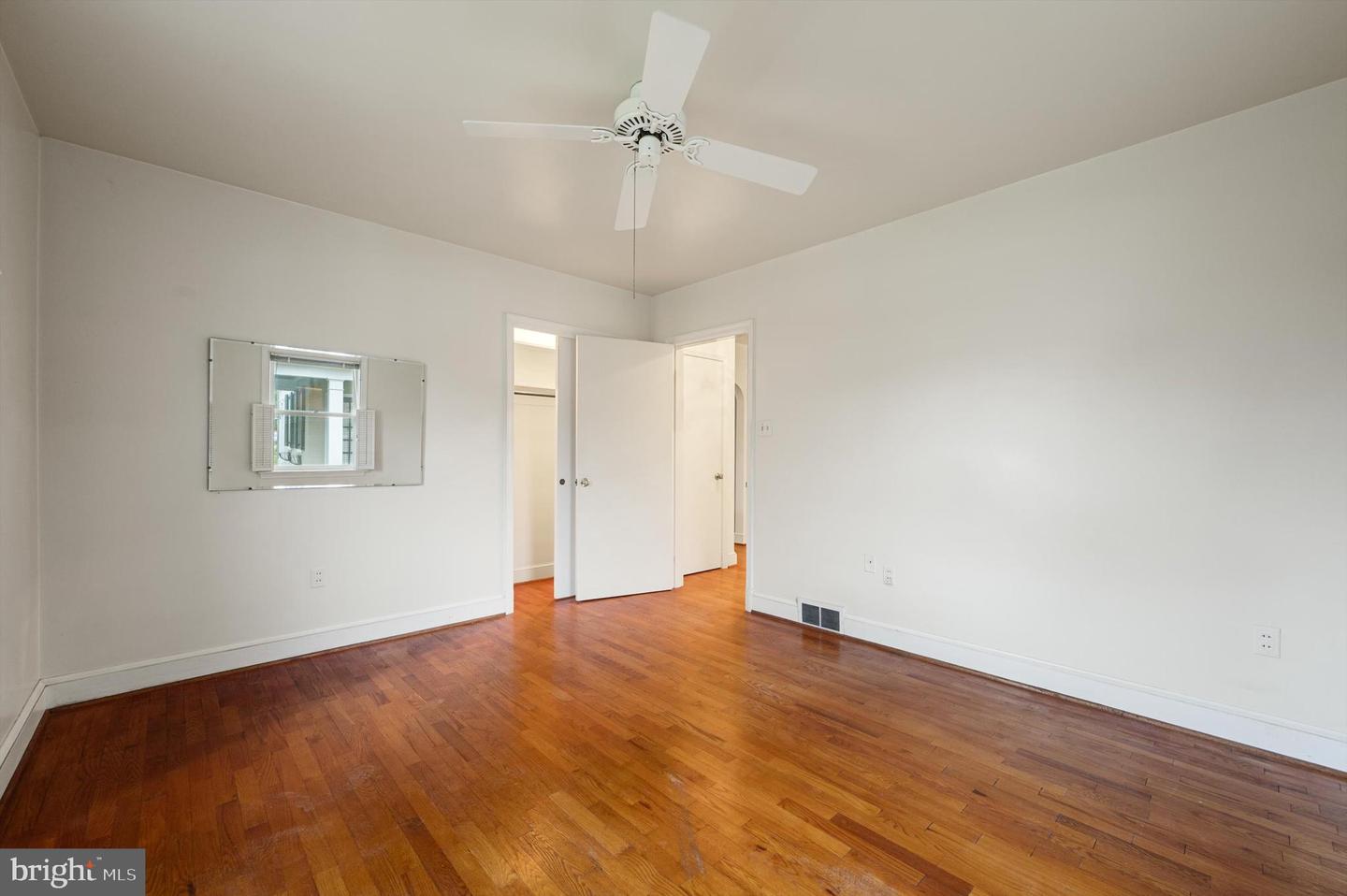 111 MONTAGUE AVE, WINCHESTER, Virginia 22601, 3 Bedrooms Bedrooms, ,1 BathroomBathrooms,Residential,For sale,111 MONTAGUE AVE,VAWI2007586 MLS # VAWI2007586