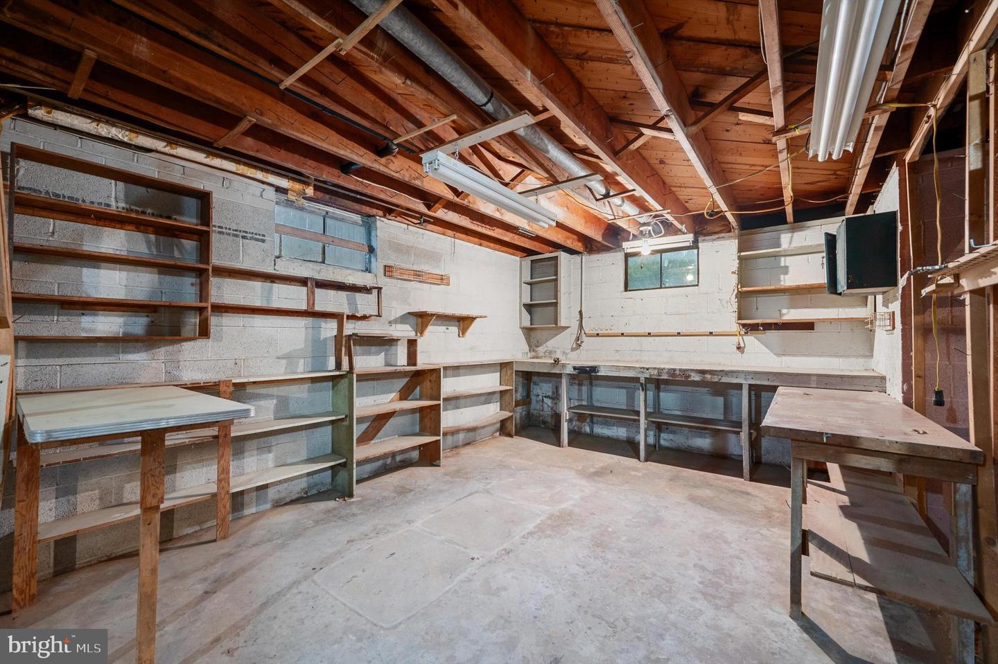 111 MONTAGUE AVE, WINCHESTER, Virginia 22601, 3 Bedrooms Bedrooms, ,1 BathroomBathrooms,Residential,For sale,111 MONTAGUE AVE,VAWI2007586 MLS # VAWI2007586