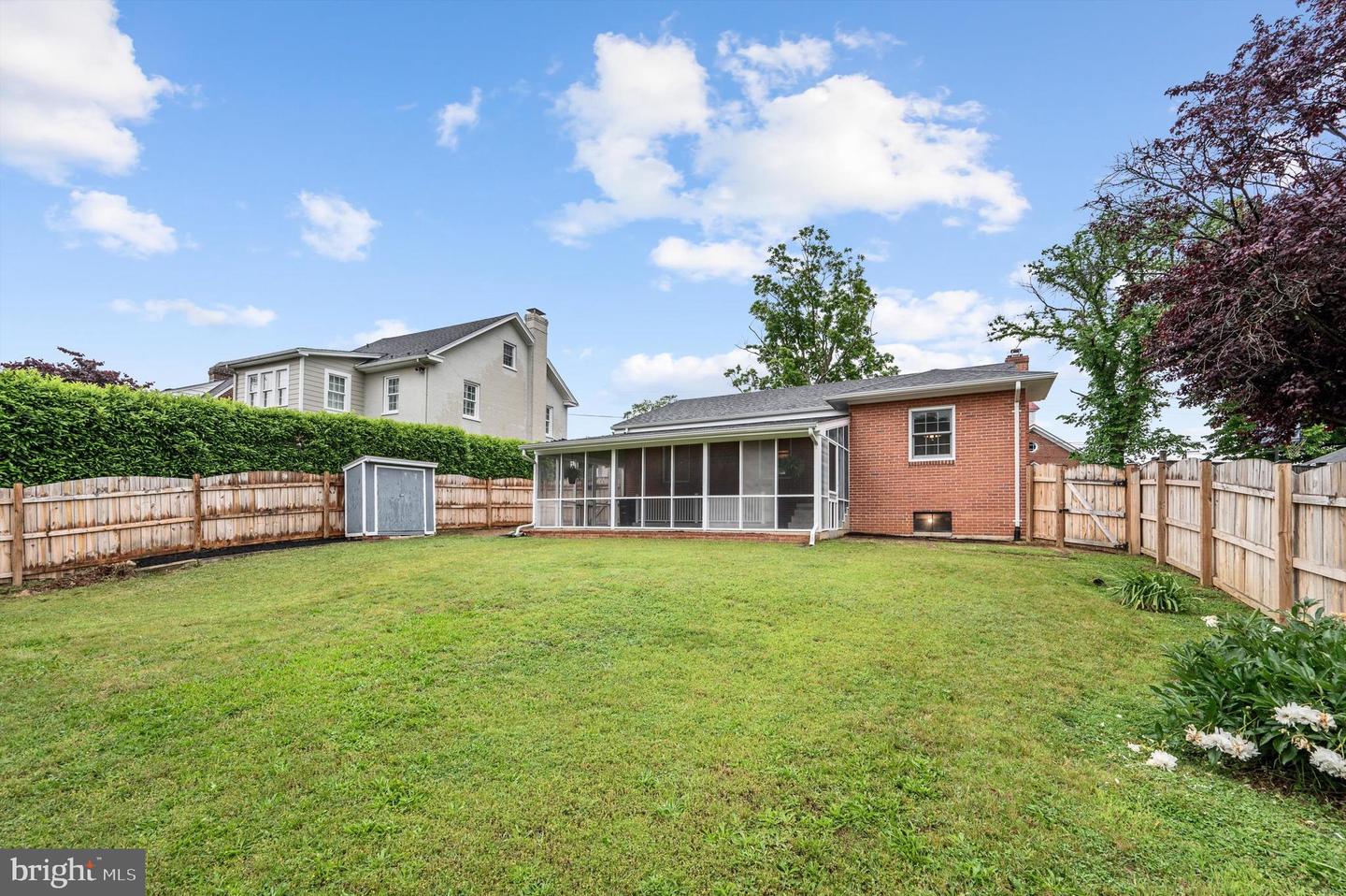 111 MONTAGUE AVE, WINCHESTER, Virginia 22601, 3 Bedrooms Bedrooms, ,1 BathroomBathrooms,Residential,For sale,111 MONTAGUE AVE,VAWI2007586 MLS # VAWI2007586