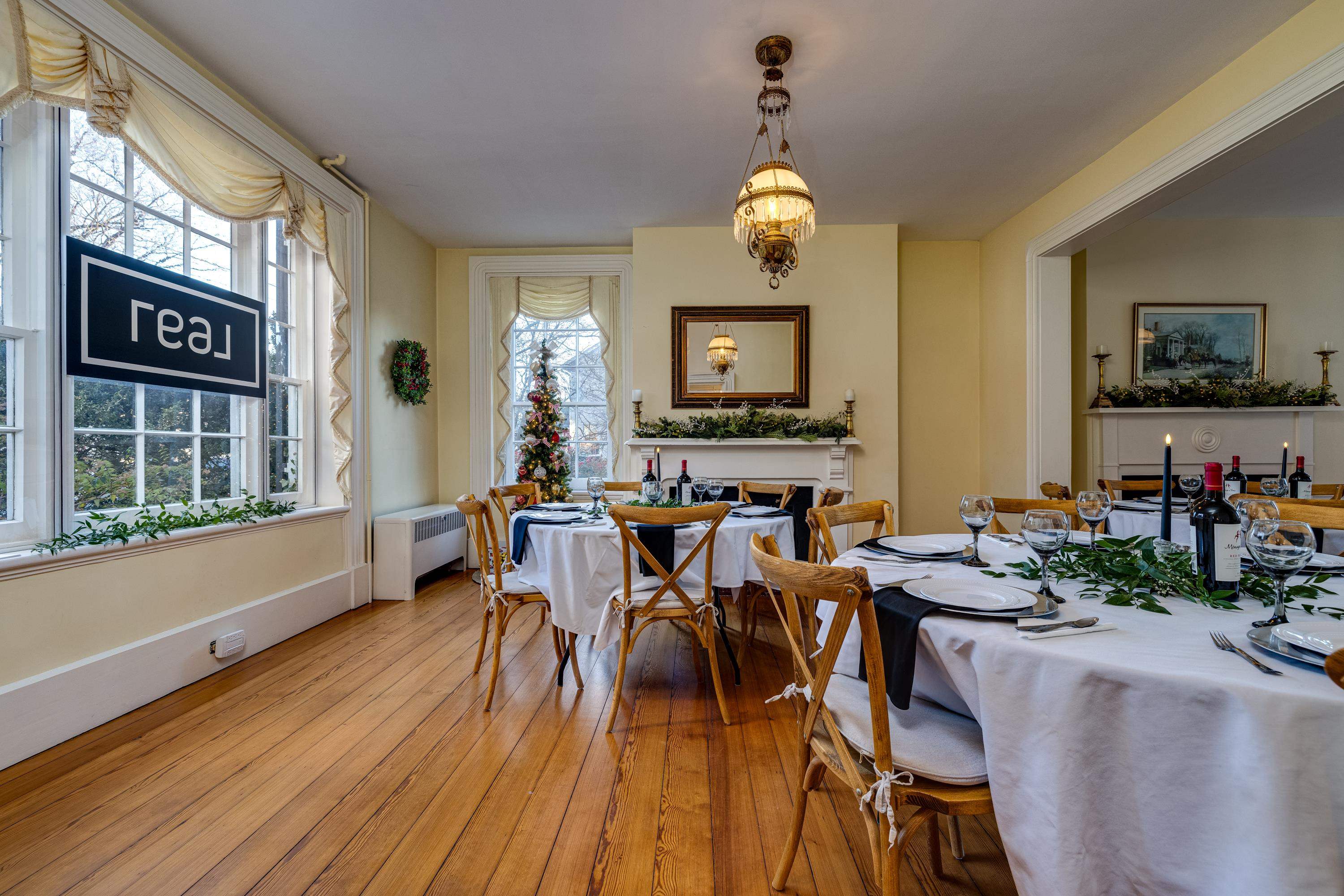 111 S MAIN ST, BRIDGEWATER, Virginia 22812, 3 Bedrooms Bedrooms, ,3 BathroomsBathrooms,Residential,111 S MAIN ST,664880 MLS # 664880