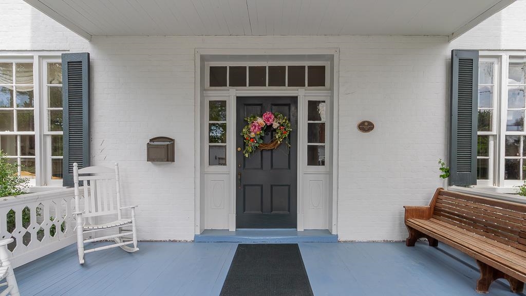 111 S MAIN ST, BRIDGEWATER, Virginia 22812, 3 Bedrooms Bedrooms, ,3 BathroomsBathrooms,Residential,111 S MAIN ST,664880 MLS # 664880