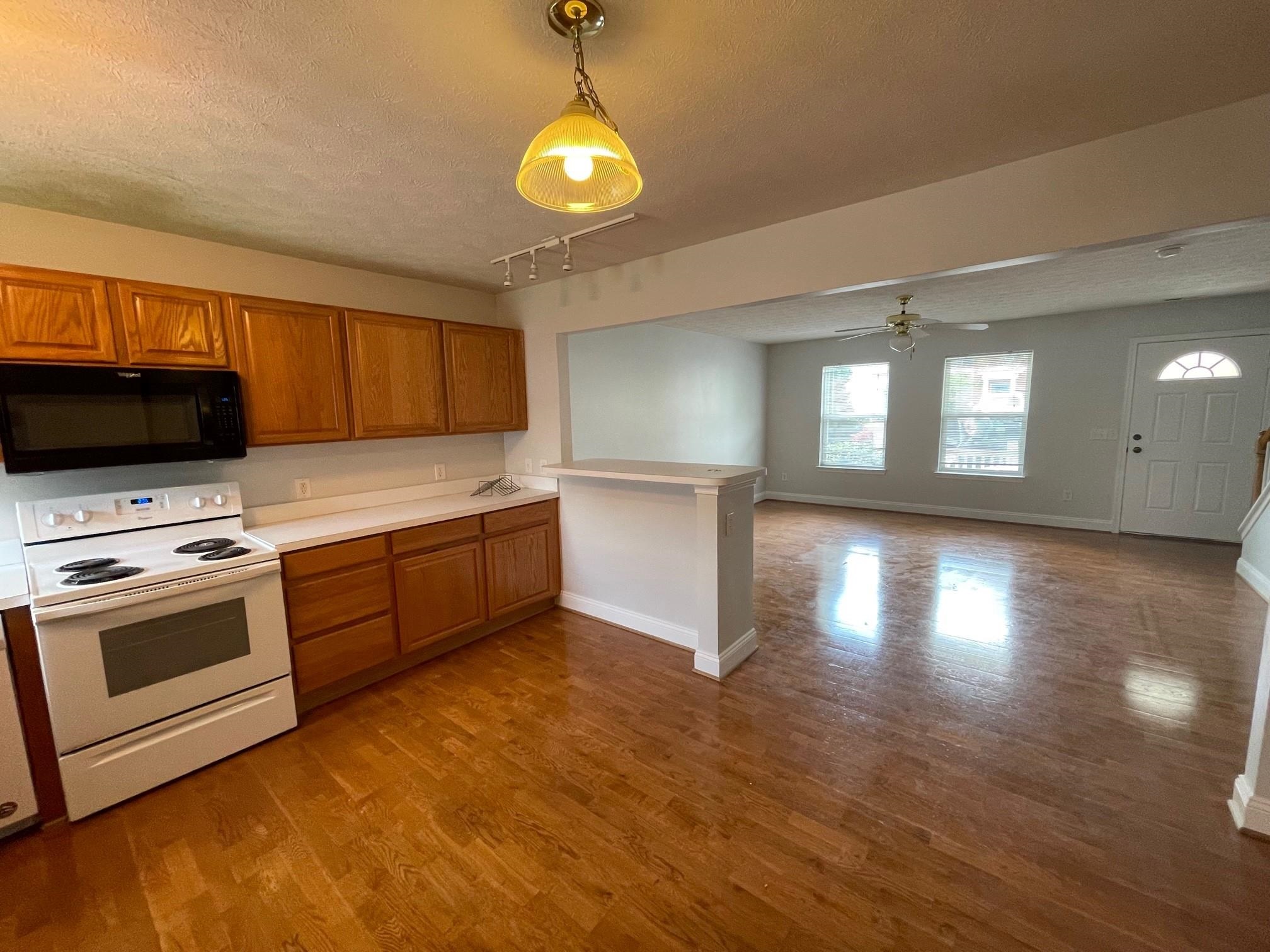 1290 OLD RICHMOND CIR, HARRISONBURG, Virginia 22801, 3 Bedrooms Bedrooms, ,2 BathroomsBathrooms,Residential,1290 OLD RICHMOND CIR,664883 MLS # 664883