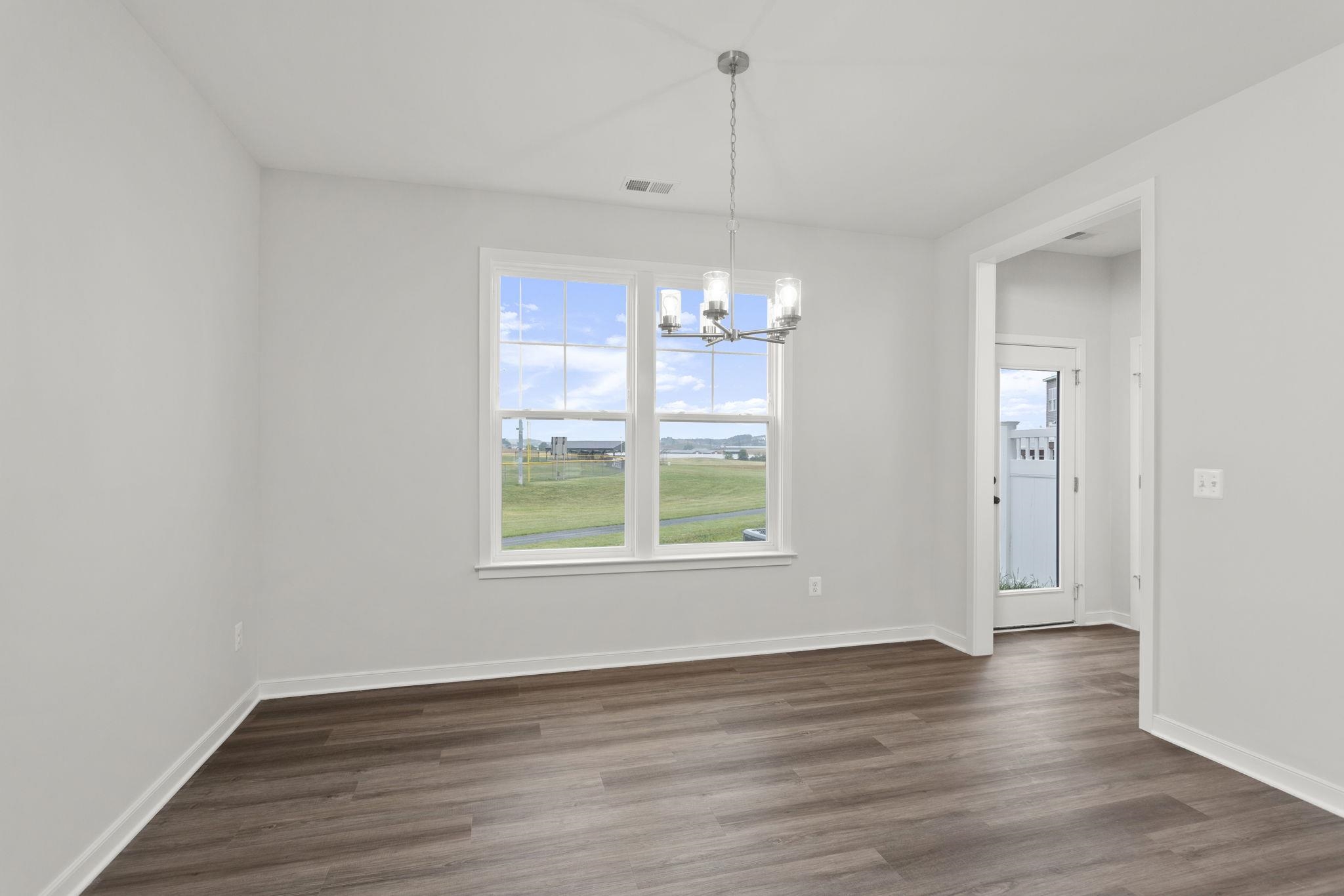 104 SCARLET MAPLE LN, BRIDGEWATER, Virginia 22812, 3 Bedrooms Bedrooms, ,2 BathroomsBathrooms,Residential,The Glen at Cooks Creek,104 SCARLET MAPLE LN,664885 MLS # 664885