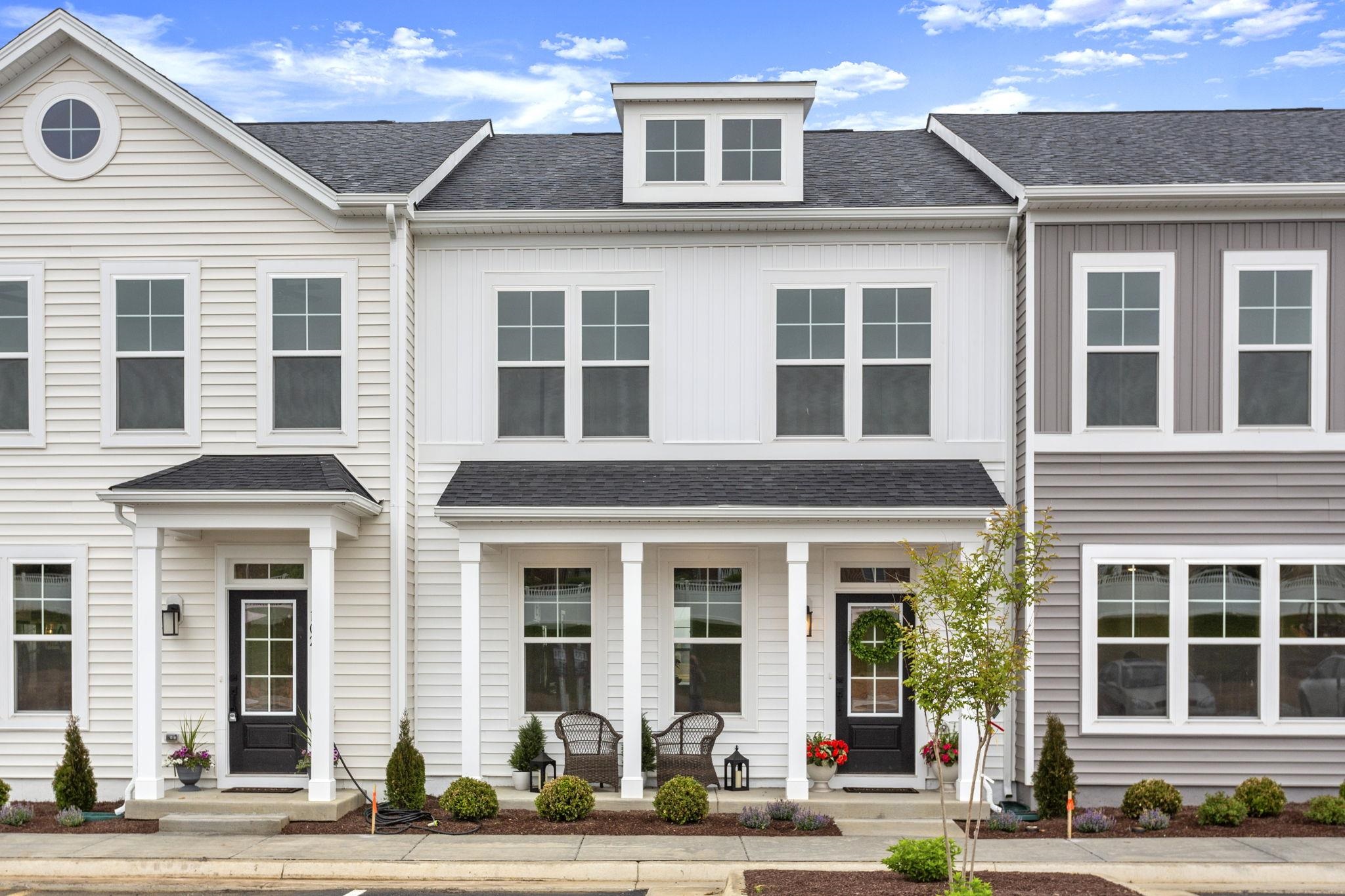 104 SCARLET MAPLE LN, BRIDGEWATER, Virginia 22812, 3 Bedrooms Bedrooms, ,2 BathroomsBathrooms,Residential,The Glen at Cooks Creek,104 SCARLET MAPLE LN,664885 MLS # 664885