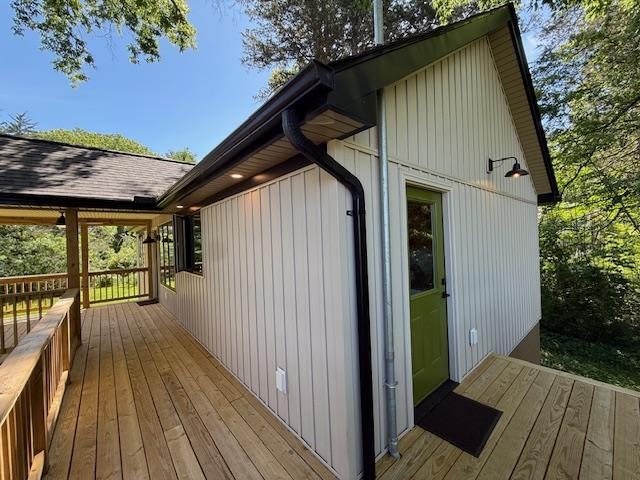 1201 S LAKESHORE DR, LOUISA, Virginia 23093, 2 Bedrooms Bedrooms, ,2 BathroomsBathrooms,Residential,1201 S LAKESHORE DR,664890 MLS # 664890