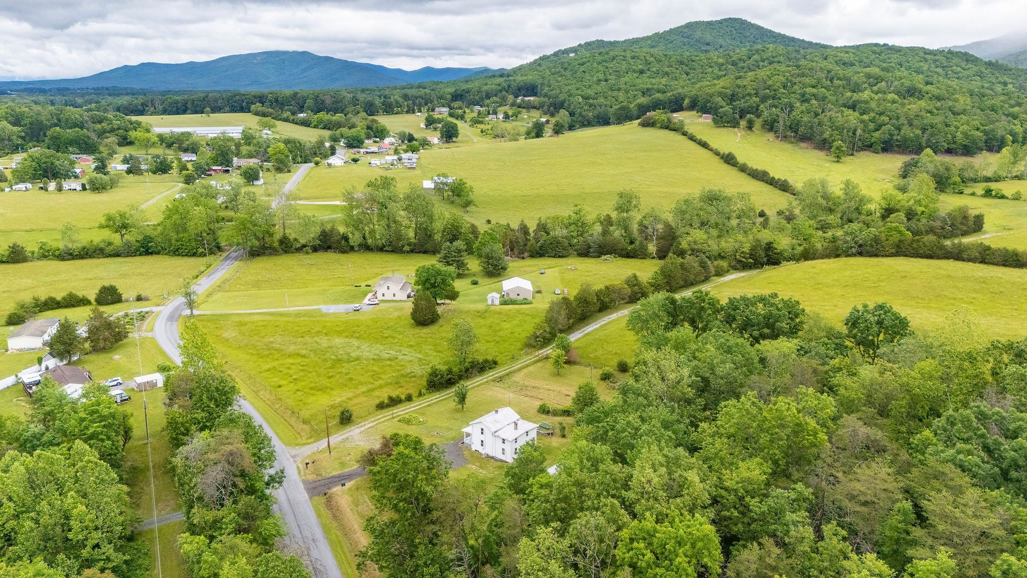 1702 MILL LN, ELKTON, Virginia 22827, 3 Bedrooms Bedrooms, ,1 BathroomBathrooms,Residential,1702 MILL LN,664891 MLS # 664891