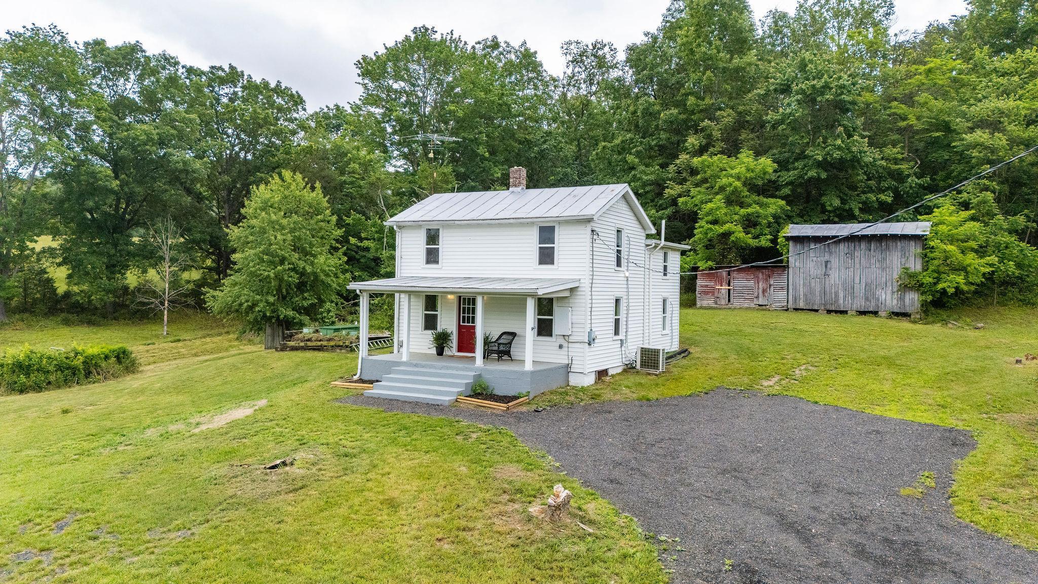 1702 MILL LN, ELKTON, Virginia 22827, 3 Bedrooms Bedrooms, ,1 BathroomBathrooms,Residential,1702 MILL LN,664891 MLS # 664891