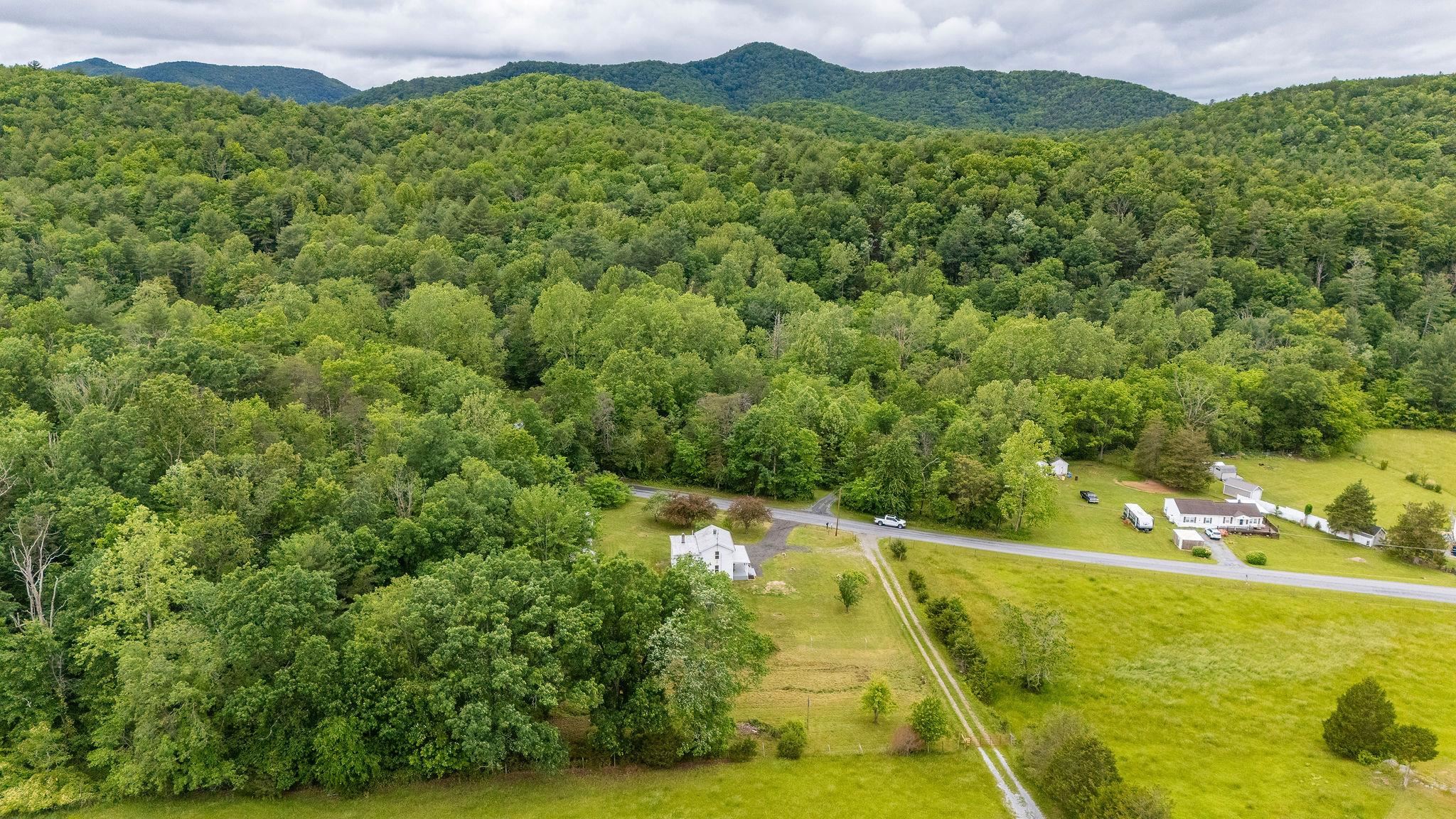 1702 MILL LN, ELKTON, Virginia 22827, 3 Bedrooms Bedrooms, ,1 BathroomBathrooms,Residential,1702 MILL LN,664891 MLS # 664891