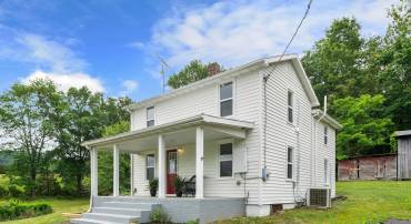 1702 MILL LN, ELKTON, Virginia 22827, 3 Bedrooms Bedrooms, ,1 BathroomBathrooms,Residential,1702 MILL LN,664891 MLS # 664891