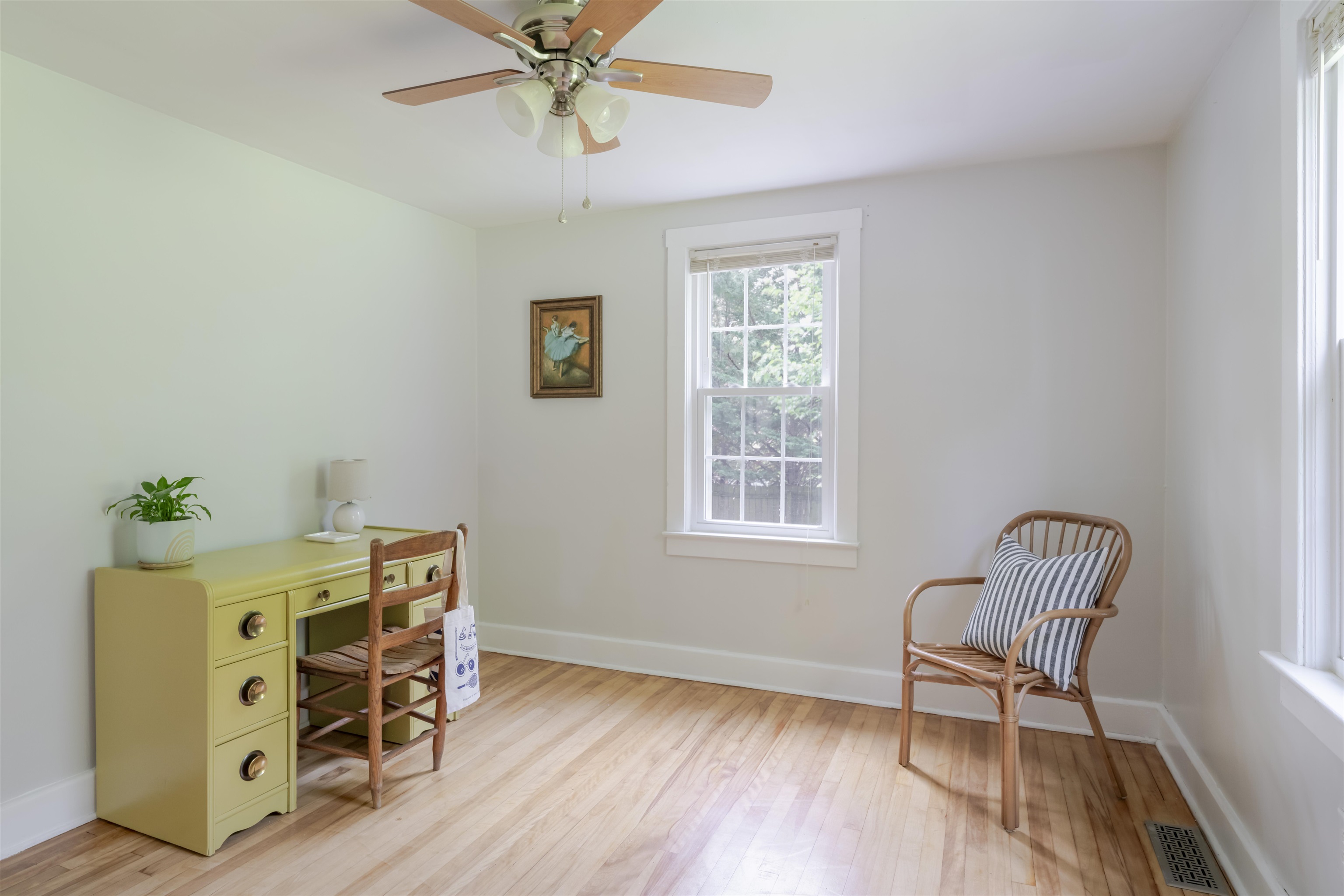 104 FRASER LN, STAUNTON, Virginia 24401, 3 Bedrooms Bedrooms, ,1 BathroomBathrooms,Residential,104 FRASER LN,664892 MLS # 664892