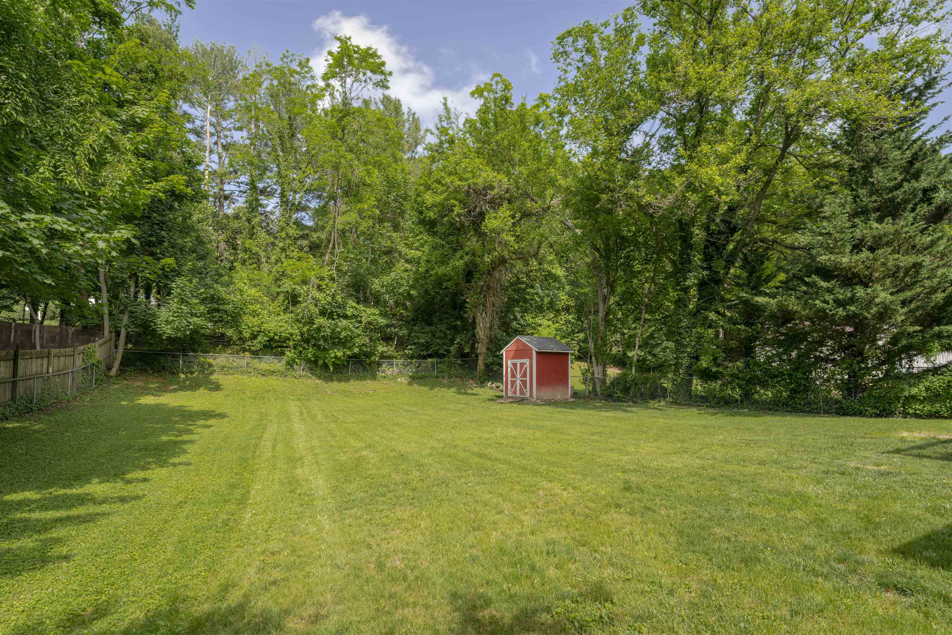 104 FRASER LN, STAUNTON, Virginia 24401, 3 Bedrooms Bedrooms, ,1 BathroomBathrooms,Residential,104 FRASER LN,664892 MLS # 664892