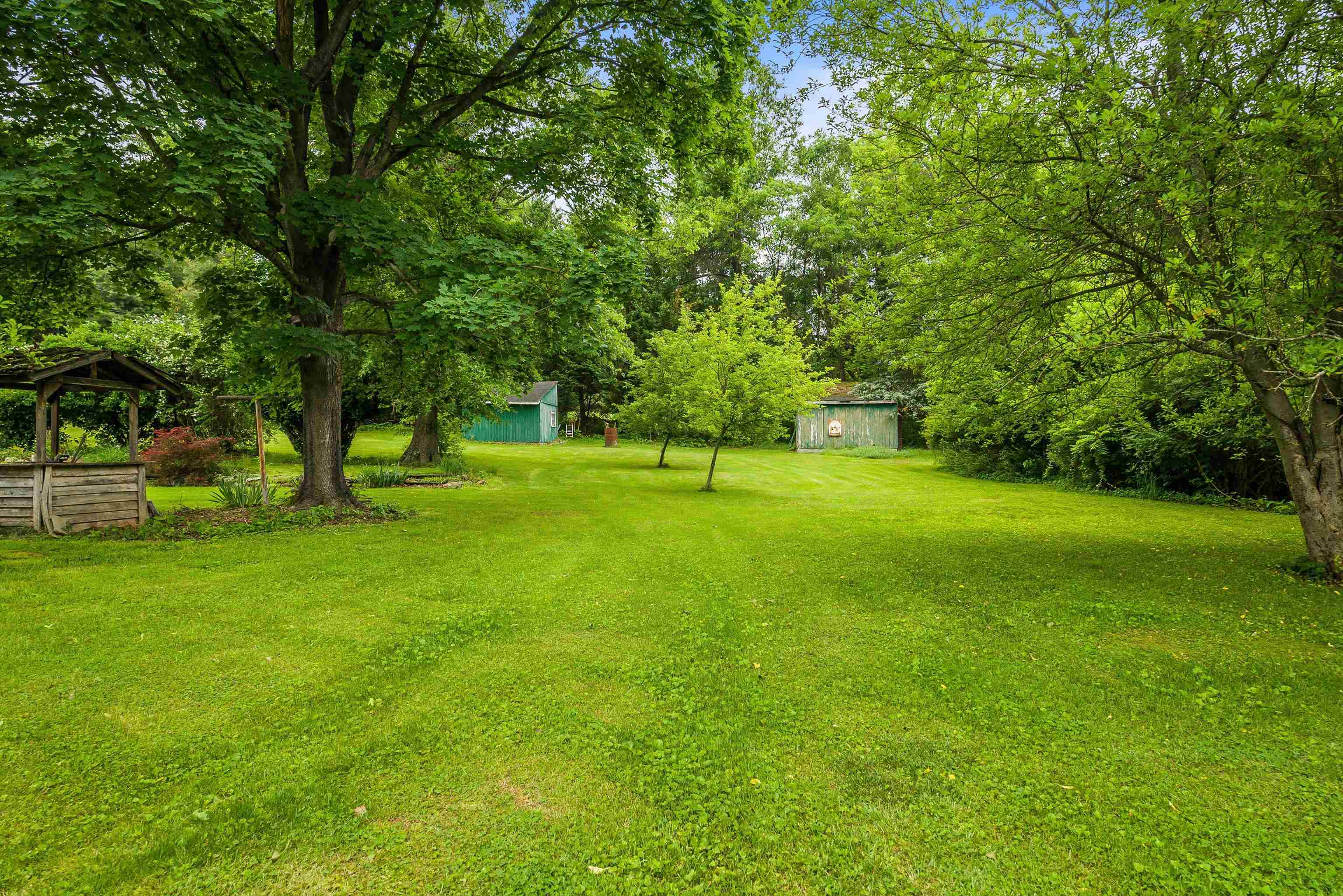 2156 LYNDHURST RD, WAYNESBORO, Virginia 22980, 3 Bedrooms Bedrooms, ,1 BathroomBathrooms,Residential,2156 LYNDHURST RD,664895 MLS # 664895