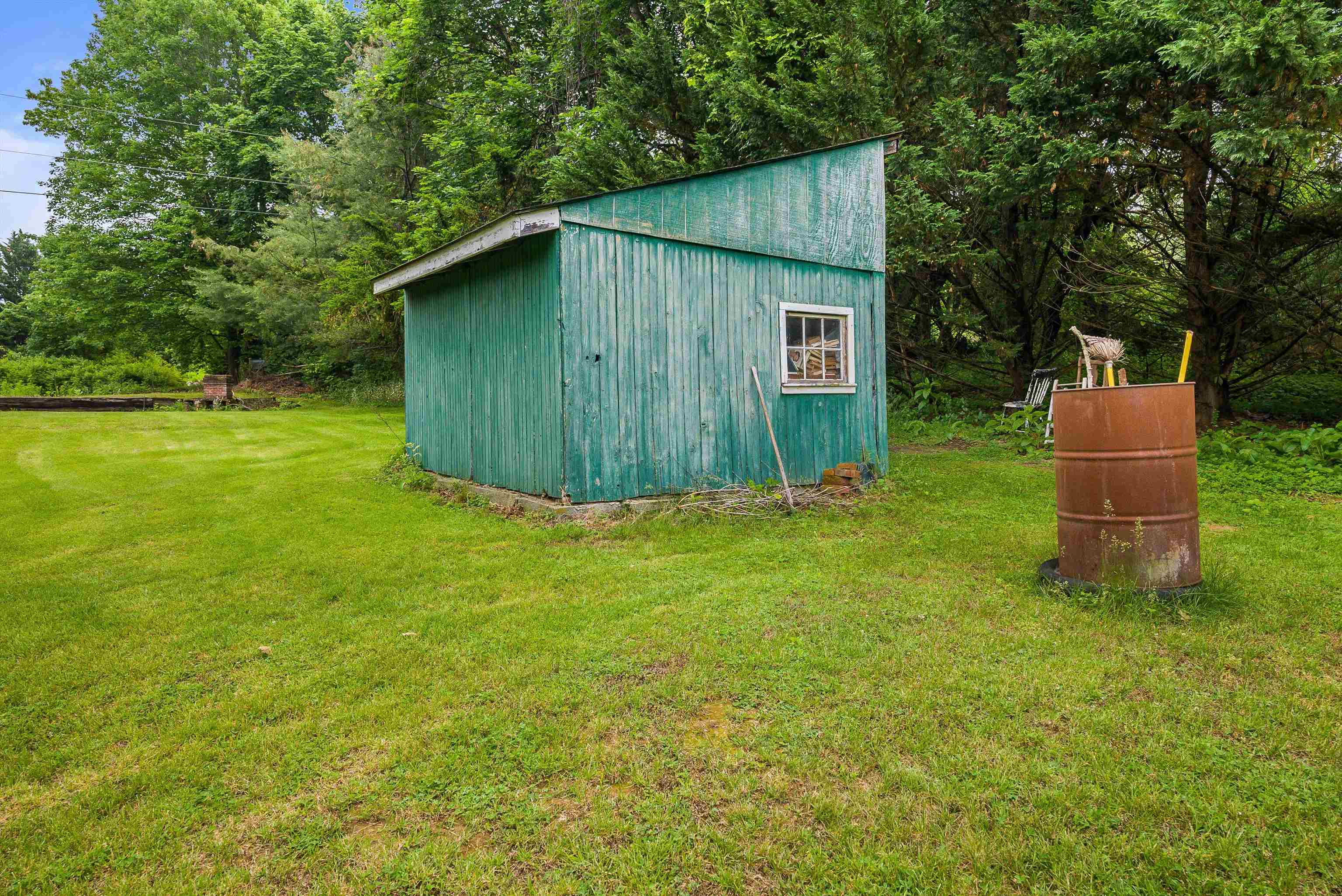2156 LYNDHURST RD, WAYNESBORO, Virginia 22980, 3 Bedrooms Bedrooms, ,1 BathroomBathrooms,Residential,2156 LYNDHURST RD,664895 MLS # 664895