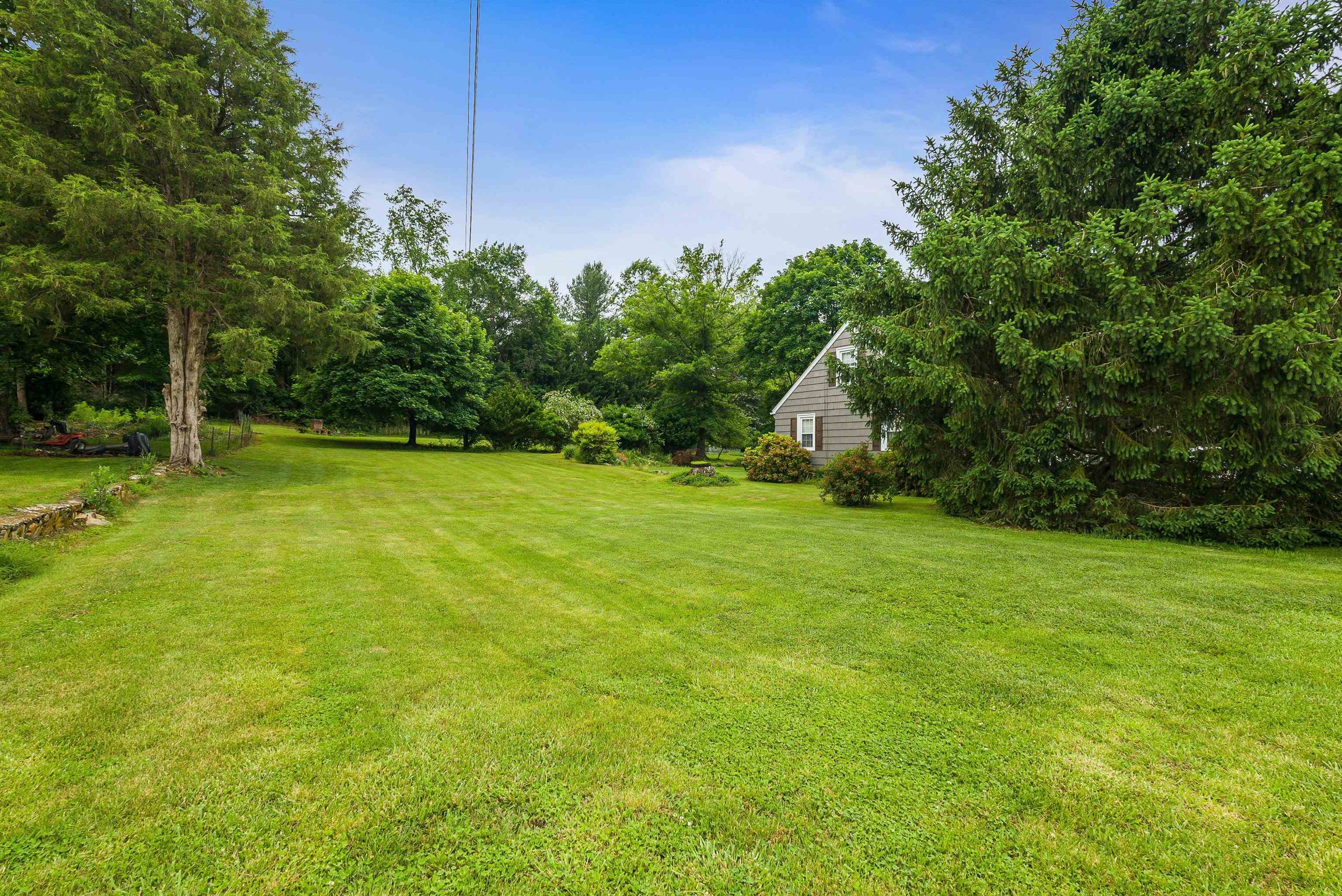 2156 LYNDHURST RD, WAYNESBORO, Virginia 22980, 3 Bedrooms Bedrooms, ,1 BathroomBathrooms,Residential,2156 LYNDHURST RD,664895 MLS # 664895
