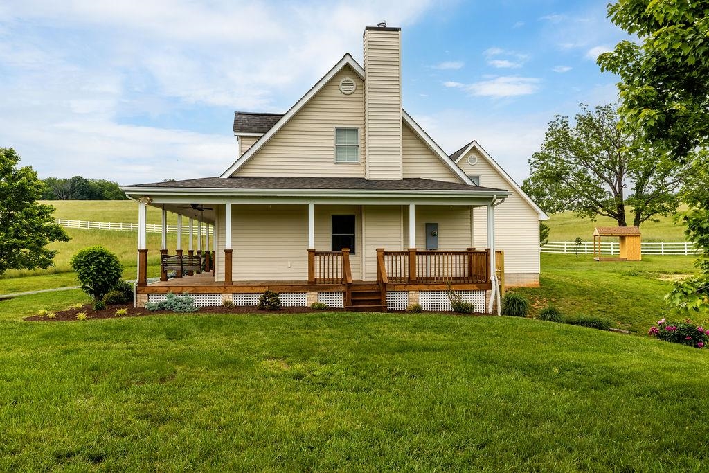 3008 SPRING HILL RD, STAUNTON, Virginia 24401, 4 Bedrooms Bedrooms, ,2 BathroomsBathrooms,Residential,3008 SPRING HILL RD,664900 MLS # 664900