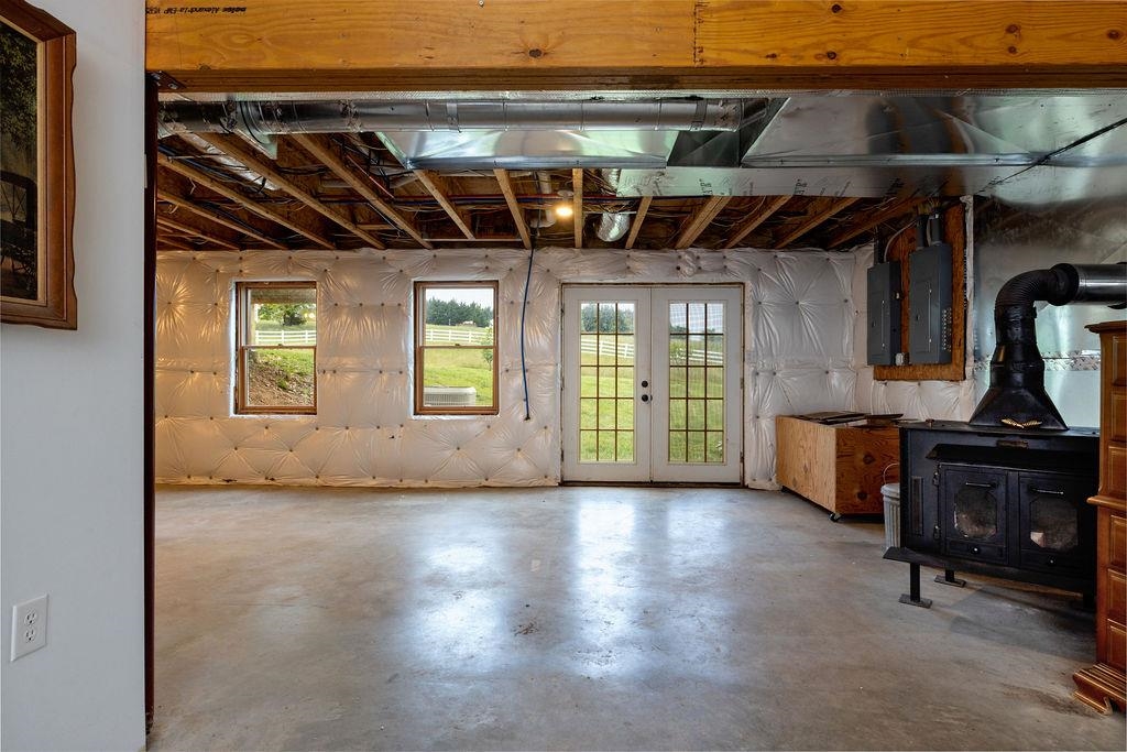 3008 SPRING HILL RD, STAUNTON, Virginia 24401, 4 Bedrooms Bedrooms, ,2 BathroomsBathrooms,Residential,3008 SPRING HILL RD,664900 MLS # 664900