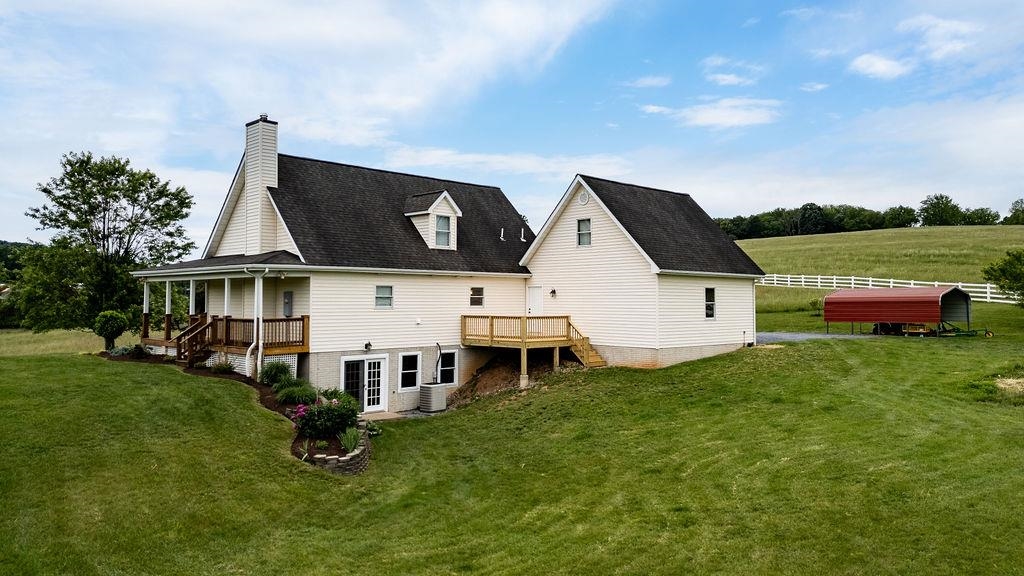3008 SPRING HILL RD, STAUNTON, Virginia 24401, 4 Bedrooms Bedrooms, ,2 BathroomsBathrooms,Residential,3008 SPRING HILL RD,664900 MLS # 664900