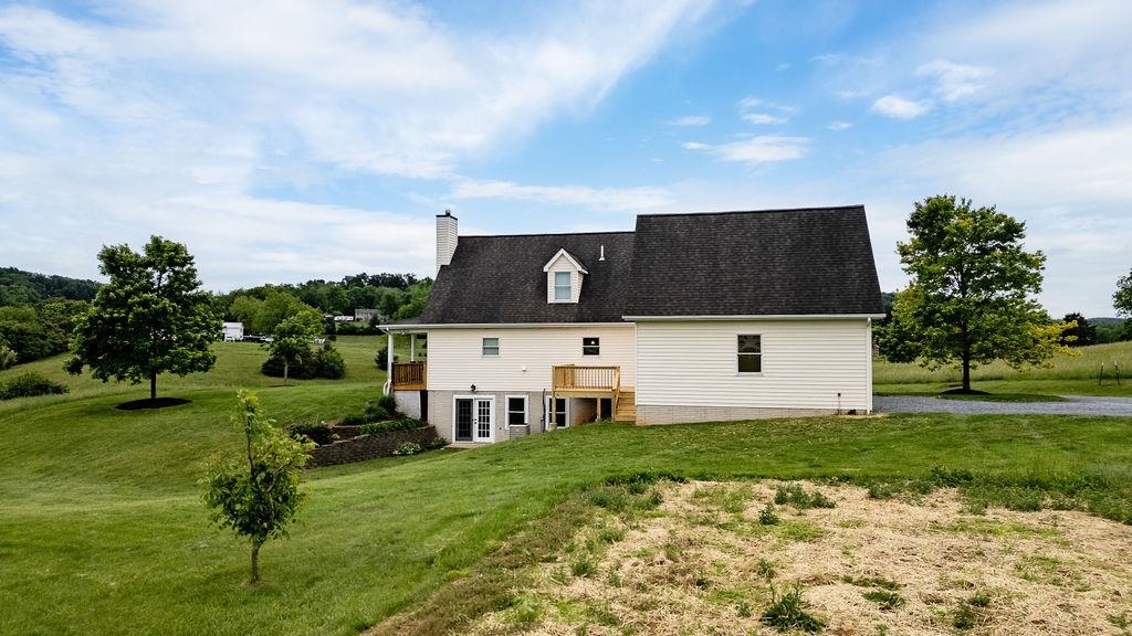 3008 SPRING HILL RD, STAUNTON, Virginia 24401, 4 Bedrooms Bedrooms, ,2 BathroomsBathrooms,Residential,3008 SPRING HILL RD,664900 MLS # 664900