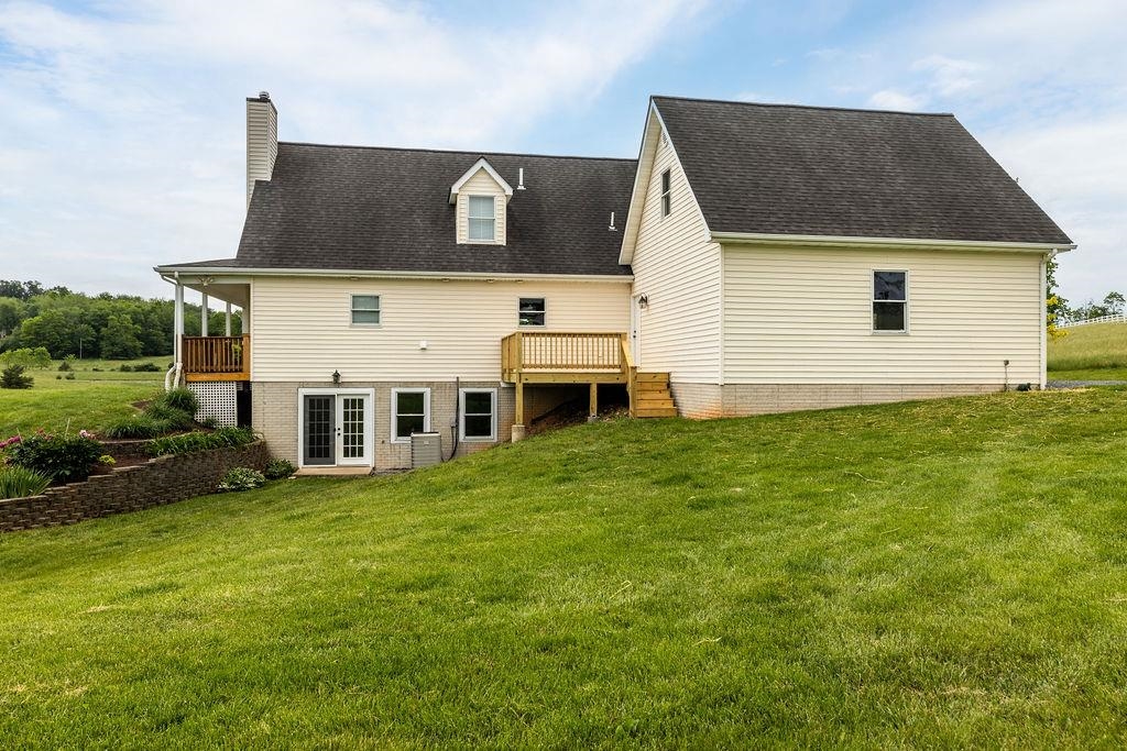 3008 SPRING HILL RD, STAUNTON, Virginia 24401, 4 Bedrooms Bedrooms, ,2 BathroomsBathrooms,Residential,3008 SPRING HILL RD,664900 MLS # 664900