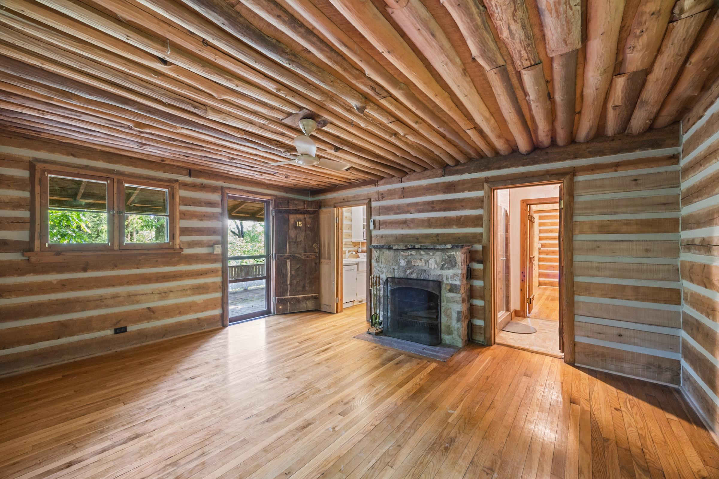 935 RIVER LODGE RD, LURAY, Virginia 22835, 2 Bedrooms Bedrooms, ,1 BathroomBathrooms,Residential,935 RIVER LODGE RD,664901 MLS # 664901