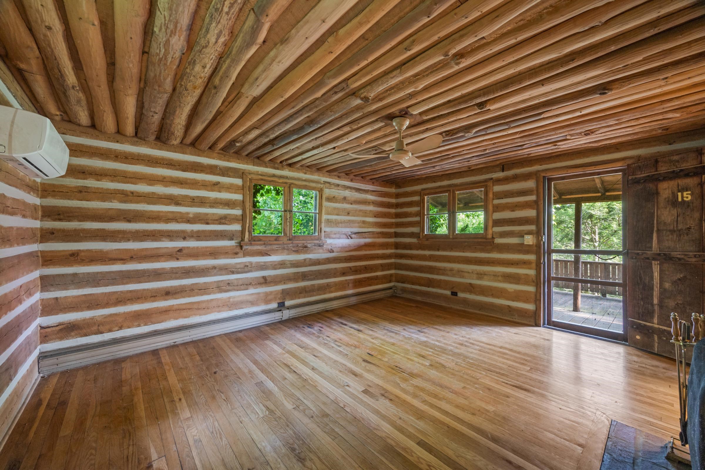 935 RIVER LODGE RD, LURAY, Virginia 22835, 2 Bedrooms Bedrooms, ,1 BathroomBathrooms,Residential,935 RIVER LODGE RD,664901 MLS # 664901