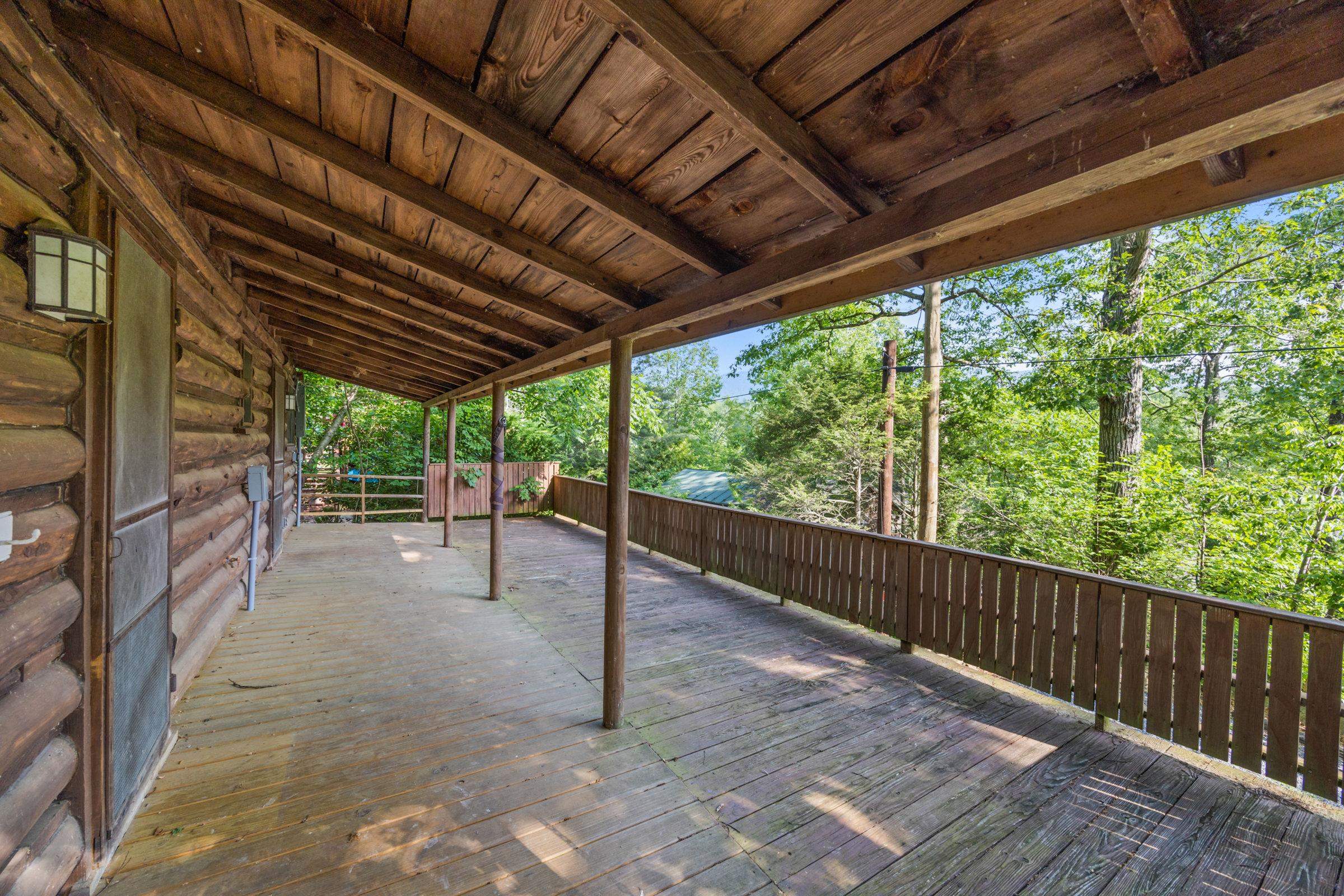 935 RIVER LODGE RD, LURAY, Virginia 22835, 2 Bedrooms Bedrooms, ,1 BathroomBathrooms,Residential,935 RIVER LODGE RD,664901 MLS # 664901