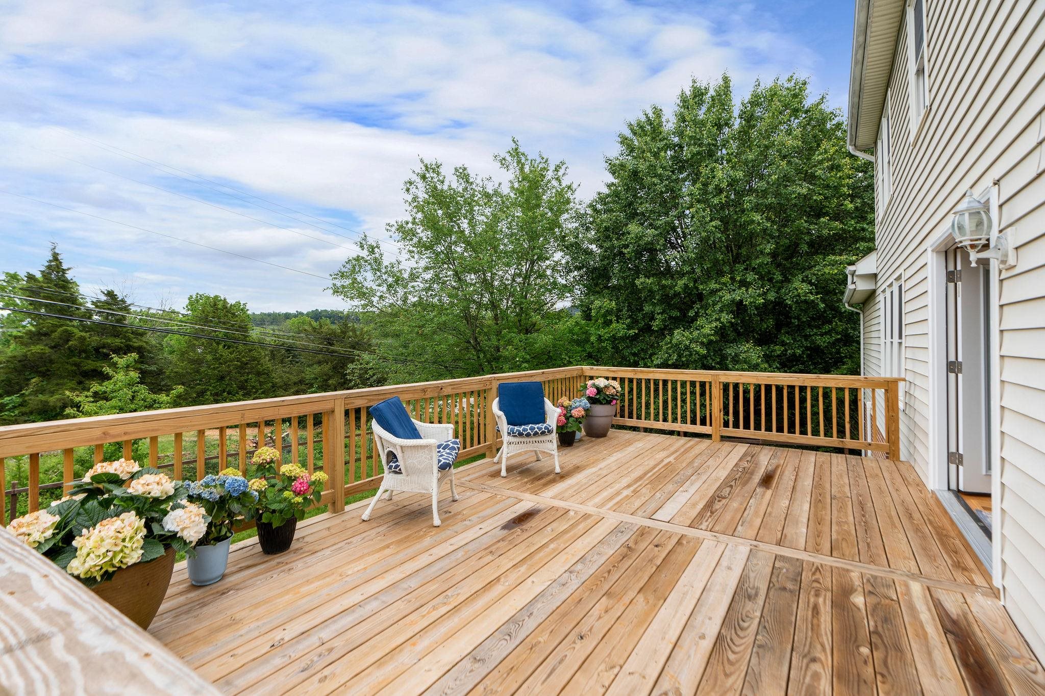 814 LAMMERMOOR DR, STAUNTON, Virginia 24401, 5 Bedrooms Bedrooms, ,3 BathroomsBathrooms,Residential,814 LAMMERMOOR DR,664903 MLS # 664903
