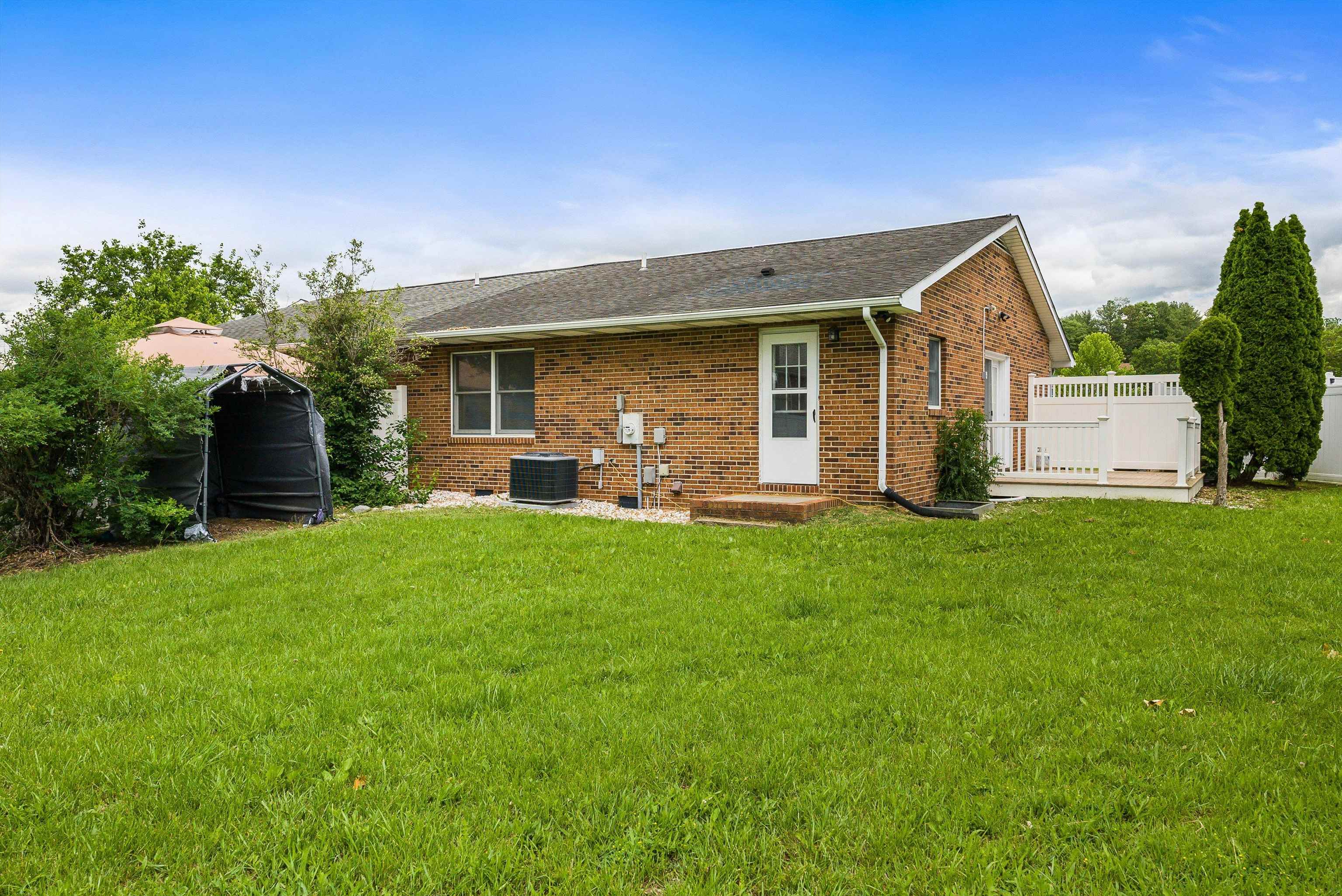 2090 ANNANDALE CT, ROCKINGHAM, Virginia 22801, 2 Bedrooms Bedrooms, ,1 BathroomBathrooms,Residential,2090 ANNANDALE CT,664905 MLS # 664905