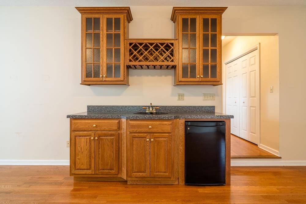 404 3RD ST, GROTTOES, Virginia 24441, 3 Bedrooms Bedrooms, ,2 BathroomsBathrooms,Residential,404 3RD ST,664914 MLS # 664914