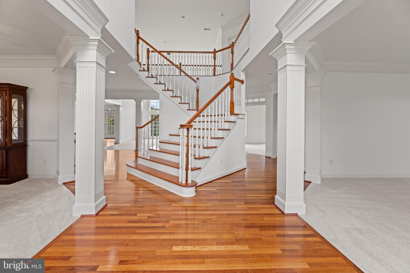 42640 BRADFORDS TELEGRAPH CT, CHANTILLY, Virginia 20152, 5 Bedrooms Bedrooms, ,5 BathroomsBathrooms,Residential,For sale,42640 BRADFORDS TELEGRAPH CT,VALO2094956 MLS # VALO2094956