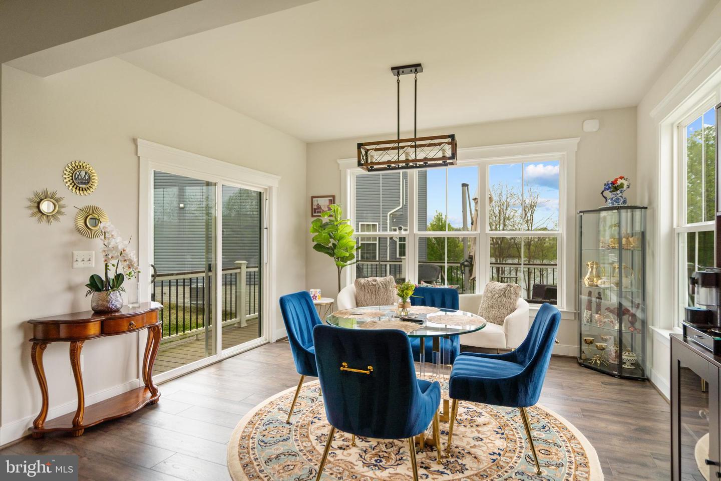 35898 QUANTUM PL, ROUND HILL, Virginia 20141, 4 Bedrooms Bedrooms, ,2 BathroomsBathrooms,Residential,For sale,35898 QUANTUM PL,VALO2094988 MLS # VALO2094988