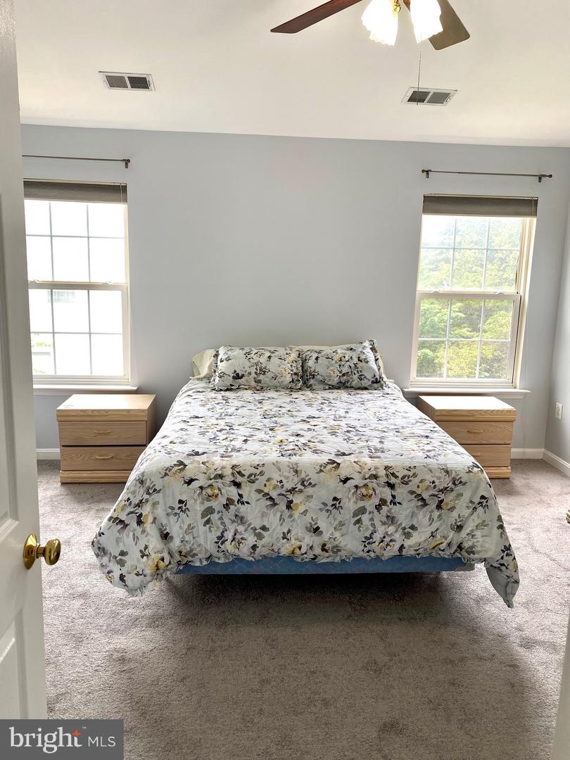 14335 NEWBERN LOOP, GAINESVILLE, Virginia 20155, 3 Bedrooms Bedrooms, ,2 BathroomsBathrooms,Residential,For sale,14335 NEWBERN LOOP,VAPW2093354 MLS # VAPW2093354