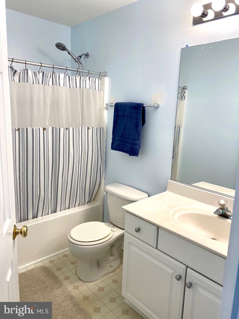 14335 NEWBERN LOOP, GAINESVILLE, Virginia 20155, 3 Bedrooms Bedrooms, ,2 BathroomsBathrooms,Residential,For sale,14335 NEWBERN LOOP,VAPW2093354 MLS # VAPW2093354