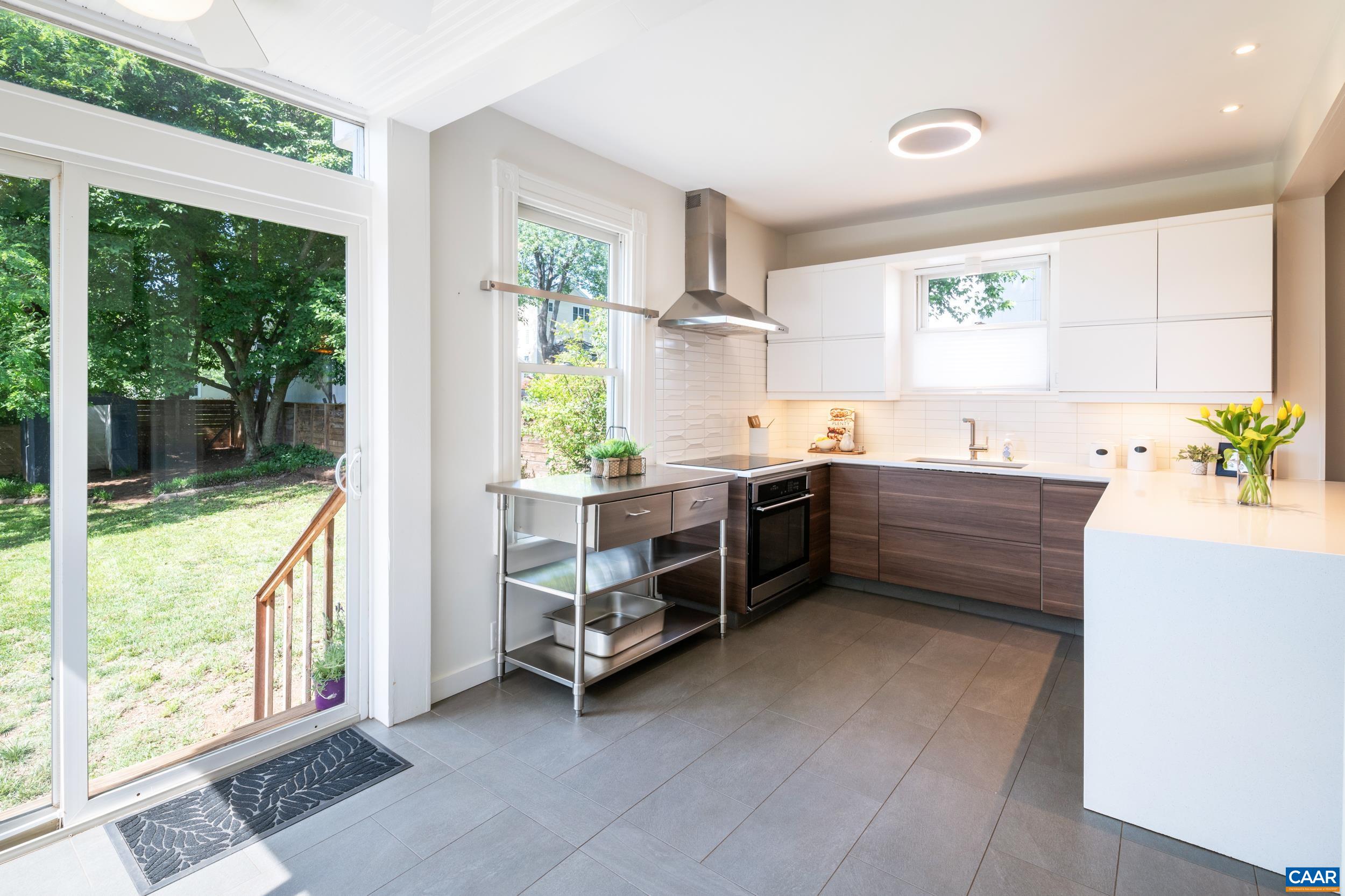 816 BELMONT AVE, CHARLOTTESVILLE, Virginia 22902, 3 Bedrooms Bedrooms, ,1 BathroomBathrooms,Residential,North Belmont Gem!,816 BELMONT AVE,664919 MLS # 664919