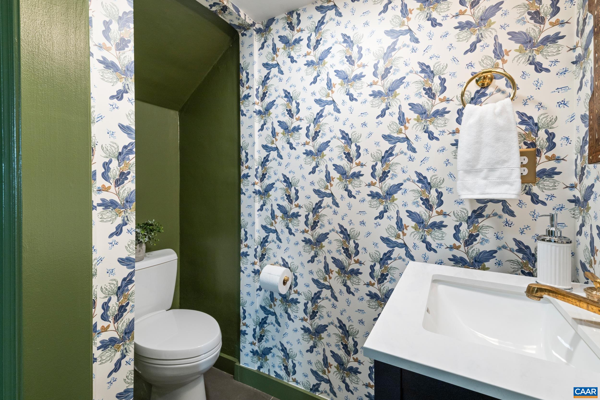 816 BELMONT AVE, CHARLOTTESVILLE, Virginia 22902, 3 Bedrooms Bedrooms, ,1 BathroomBathrooms,Residential,North Belmont Gem!,816 BELMONT AVE,664919 MLS # 664919