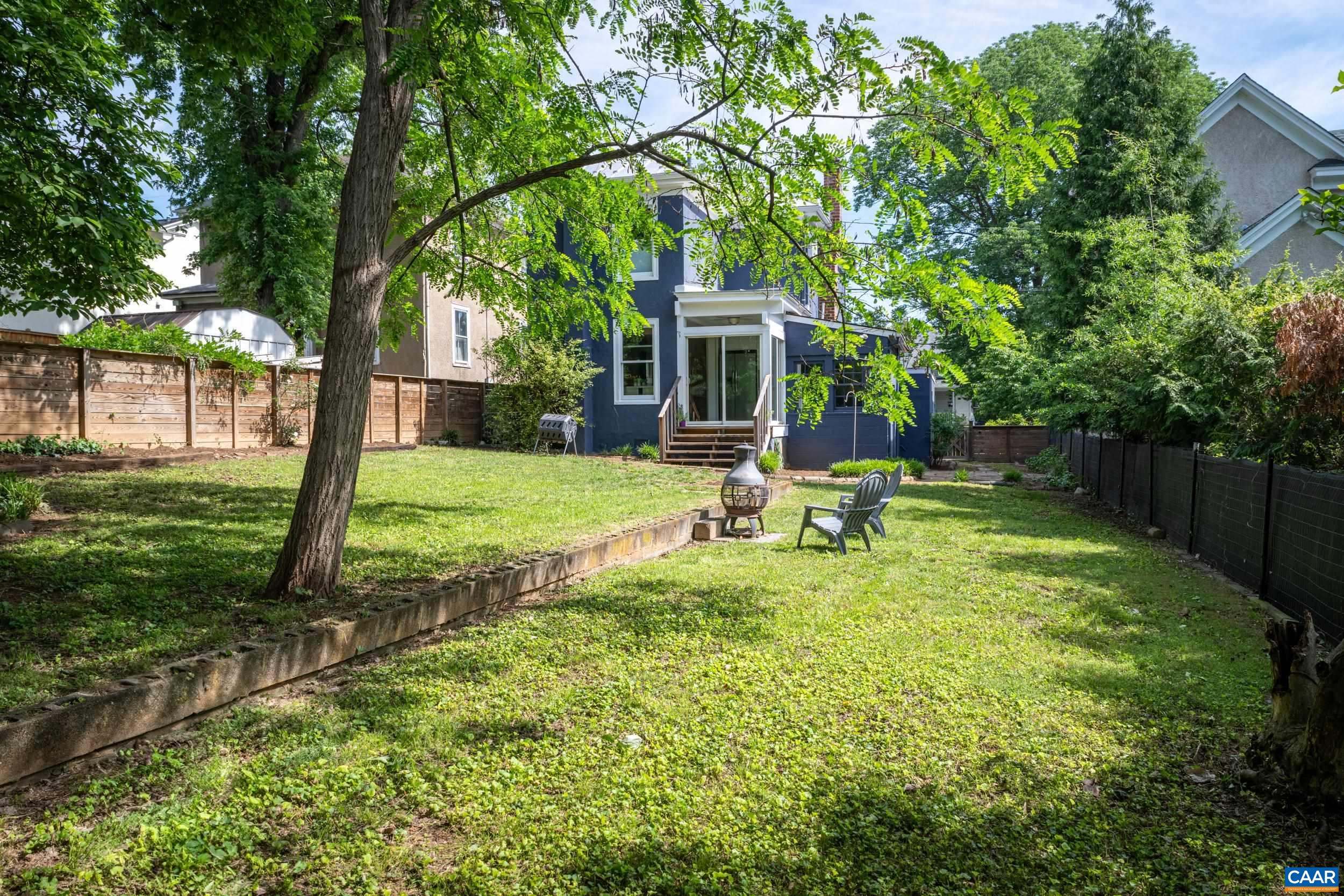 816 BELMONT AVE, CHARLOTTESVILLE, Virginia 22902, 3 Bedrooms Bedrooms, ,1 BathroomBathrooms,Residential,North Belmont Gem!,816 BELMONT AVE,664919 MLS # 664919