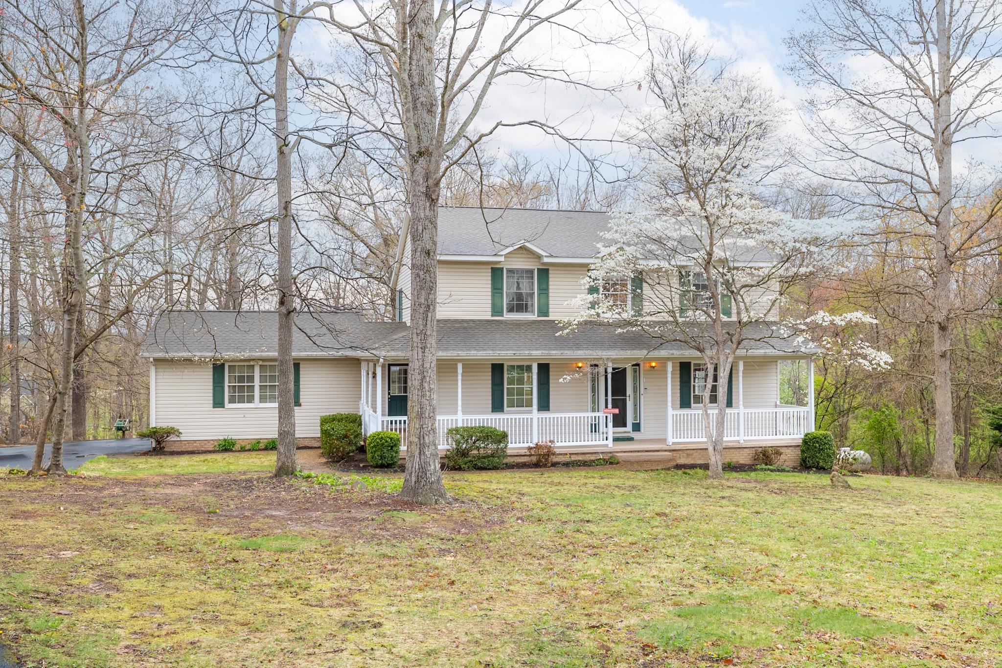 333 CRANBERRY DR, STUARTS DRAFT, Virginia 24477, 4 Bedrooms Bedrooms, ,4 BathroomsBathrooms,Residential,333 CRANBERRY DR,664922 MLS # 664922