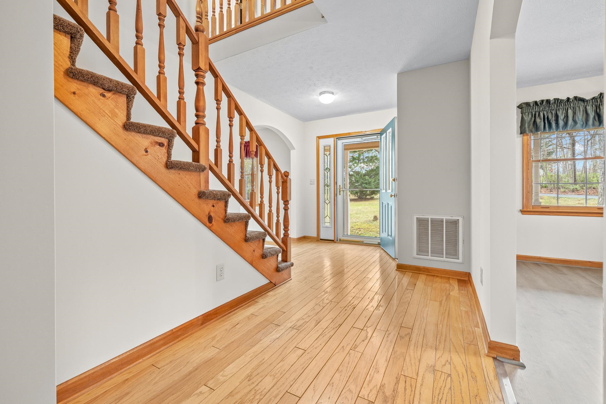 333 CRANBERRY DR, STUARTS DRAFT, Virginia 24477, 4 Bedrooms Bedrooms, ,4 BathroomsBathrooms,Residential,333 CRANBERRY DR,664922 MLS # 664922