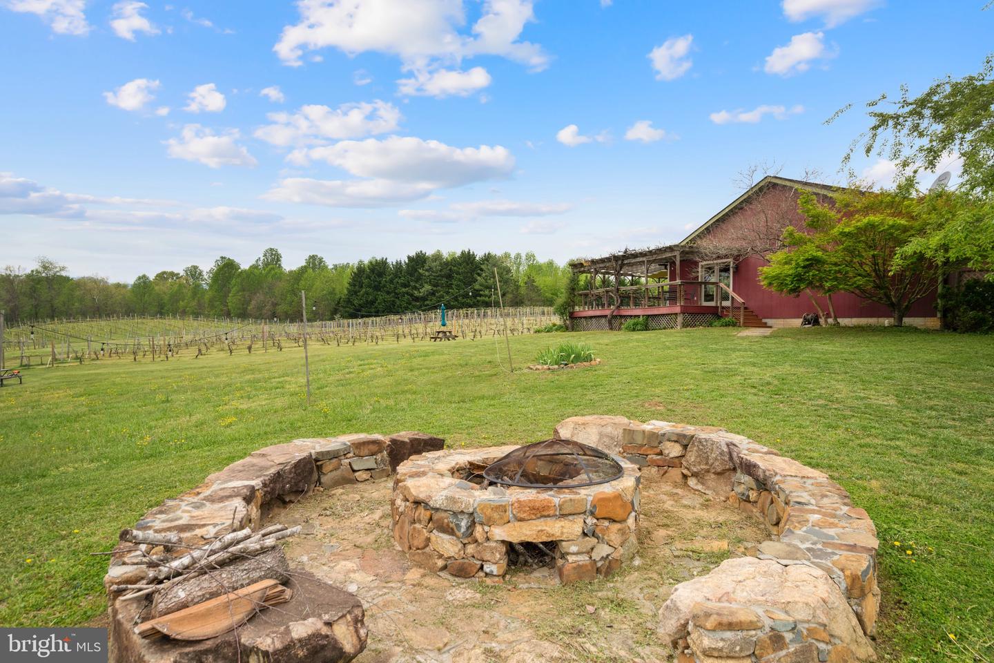 92 SCHOOLHOUSE RD, WASHINGTON, Virginia 22747, 4 Bedrooms Bedrooms, ,3 BathroomsBathrooms,Residential,For sale,92 SCHOOLHOUSE RD,VARP2002054 MLS # VARP2002054