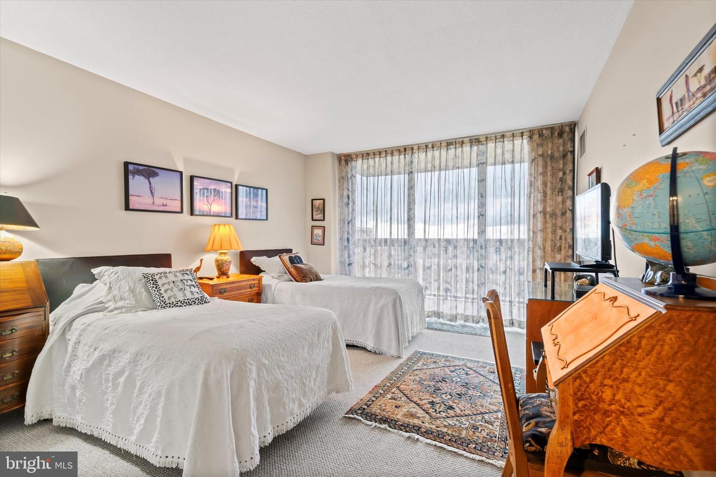 400 MADISON ST #802, ALEXANDRIA, Virginia 22314, 3 Bedrooms Bedrooms, ,2 BathroomsBathrooms,Residential,For sale,400 MADISON ST #802,VAAX2044764 MLS # VAAX2044764