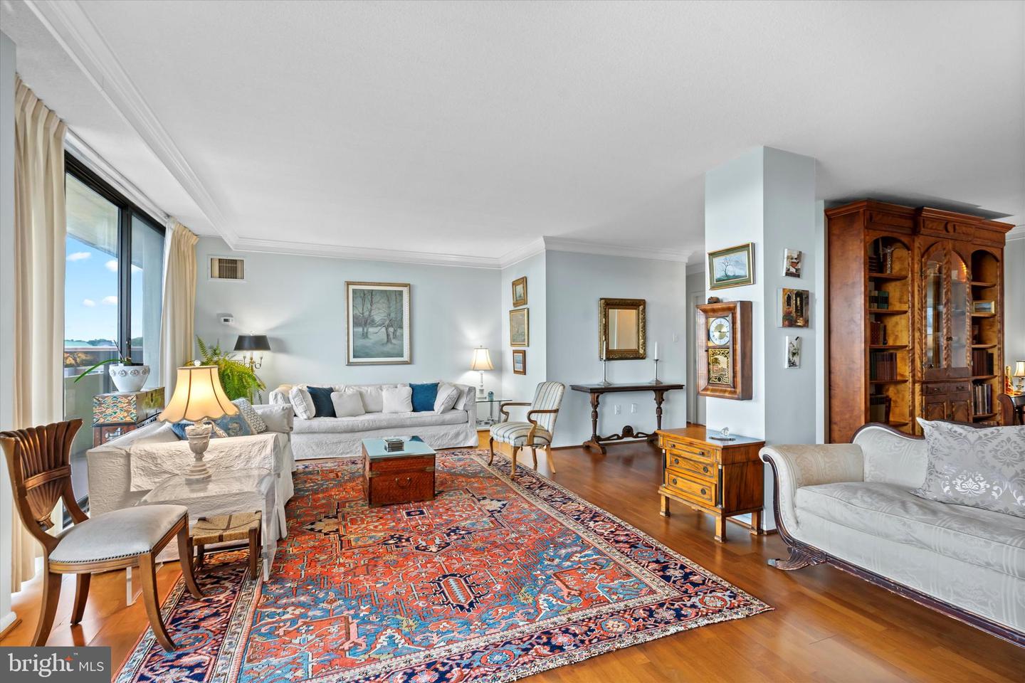 400 MADISON ST #802, ALEXANDRIA, Virginia 22314, 3 Bedrooms Bedrooms, ,2 BathroomsBathrooms,Residential,For sale,400 MADISON ST #802,VAAX2044764 MLS # VAAX2044764