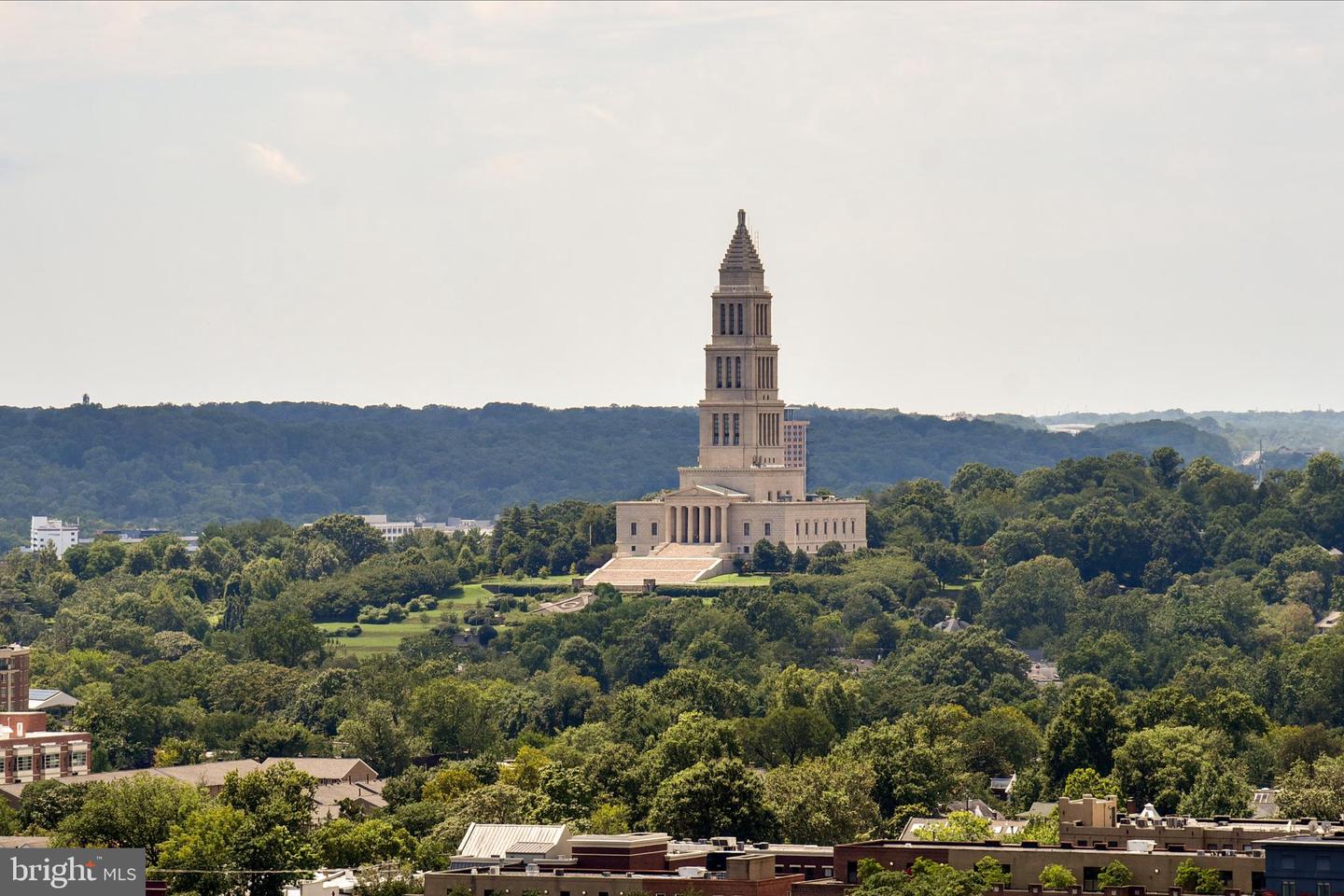 400 MADISON ST #802, ALEXANDRIA, Virginia 22314, 3 Bedrooms Bedrooms, ,2 BathroomsBathrooms,Residential,For sale,400 MADISON ST #802,VAAX2044764 MLS # VAAX2044764