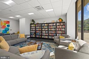400 MADISON ST #802, ALEXANDRIA, Virginia 22314, 3 Bedrooms Bedrooms, ,2 BathroomsBathrooms,Residential,For sale,400 MADISON ST #802,VAAX2044764 MLS # VAAX2044764