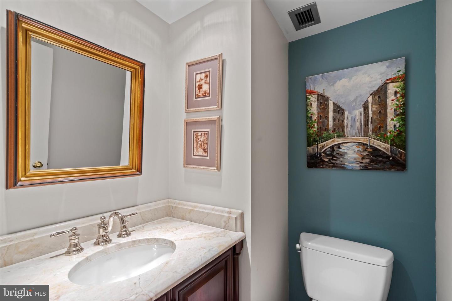 400 MADISON ST #802, ALEXANDRIA, Virginia 22314, 3 Bedrooms Bedrooms, ,2 BathroomsBathrooms,Residential,For sale,400 MADISON ST #802,VAAX2044764 MLS # VAAX2044764
