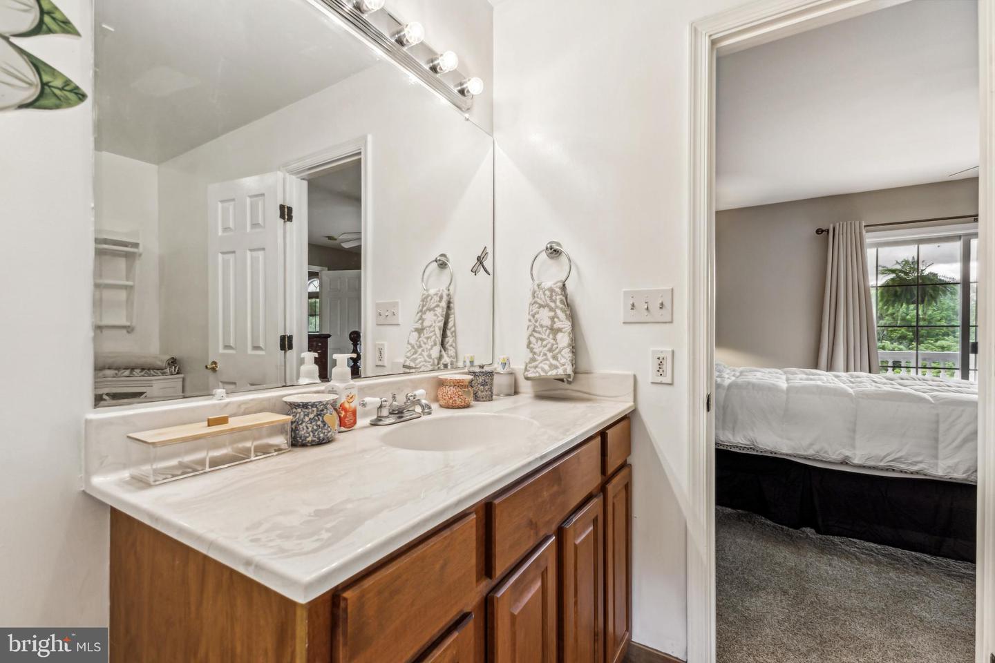 3187 BISHOP MEADE RD, BOYCE, Virginia 22620, 3 Bedrooms Bedrooms, ,3 BathroomsBathrooms,Residential,For sale,3187 BISHOP MEADE RD,VACL2003668 MLS # VACL2003668