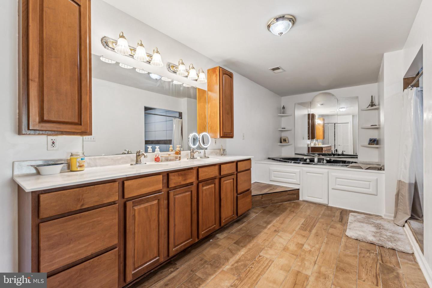 3187 BISHOP MEADE RD, BOYCE, Virginia 22620, 3 Bedrooms Bedrooms, ,3 BathroomsBathrooms,Residential,For sale,3187 BISHOP MEADE RD,VACL2003668 MLS # VACL2003668