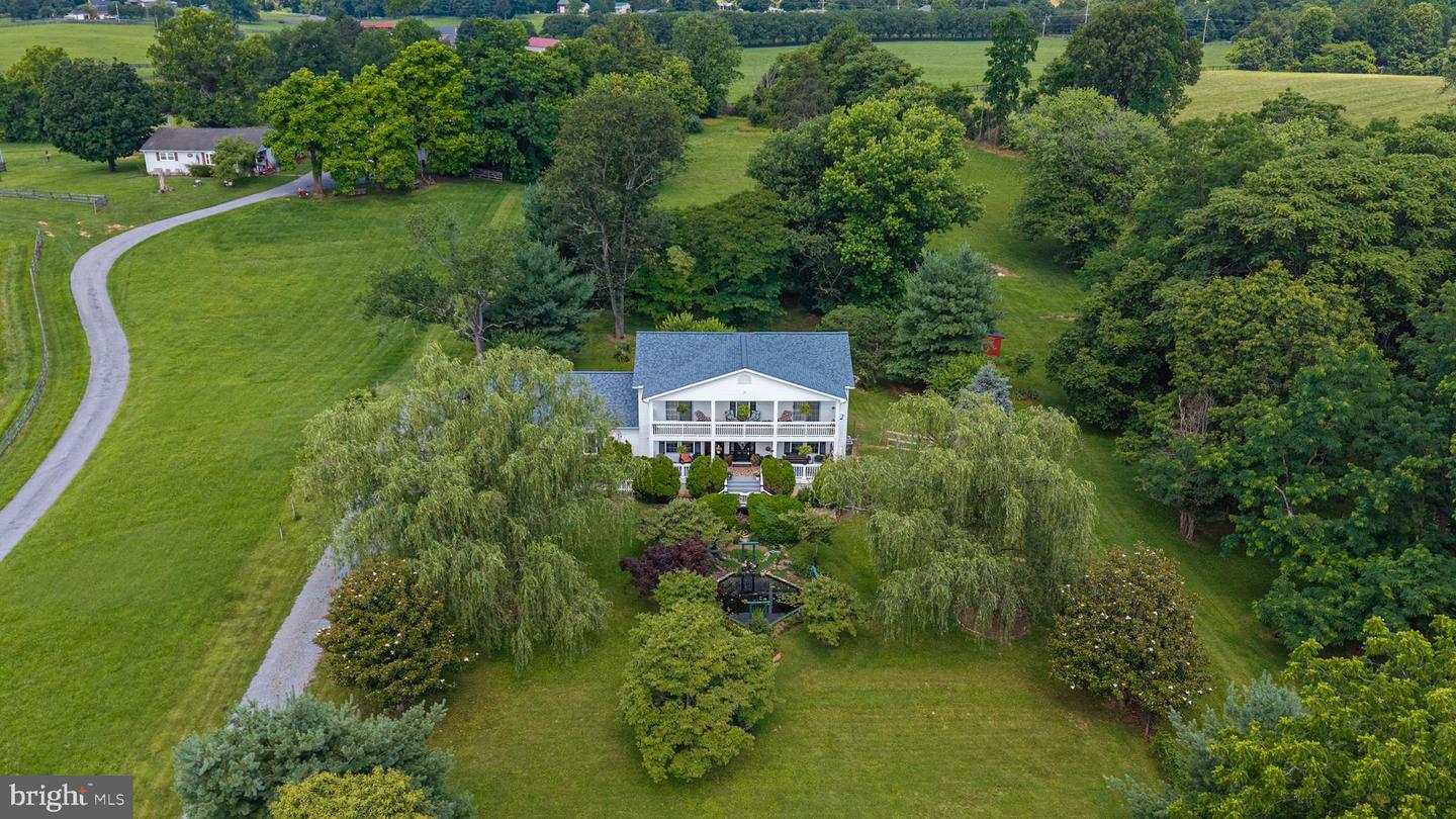 3187 BISHOP MEADE RD, BOYCE, Virginia 22620, 3 Bedrooms Bedrooms, ,3 BathroomsBathrooms,Residential,For sale,3187 BISHOP MEADE RD,VACL2003668 MLS # VACL2003668